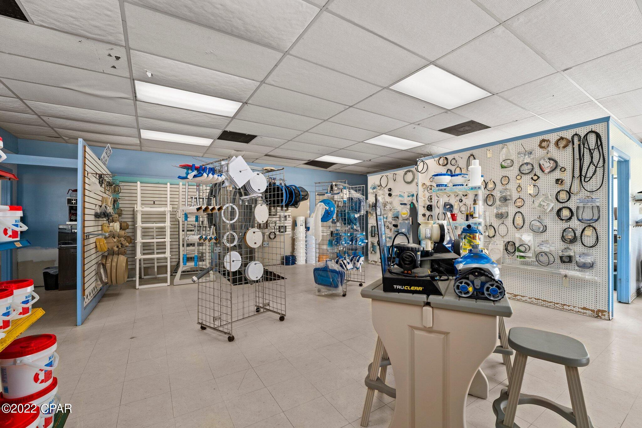 Listing photo id 20 for 3407 Highway 77