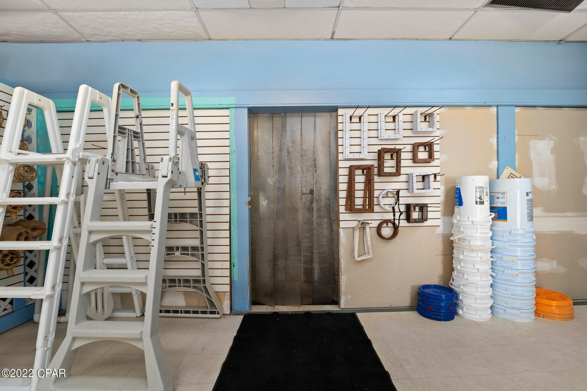 Listing photo id 31 for 3407 Highway 77