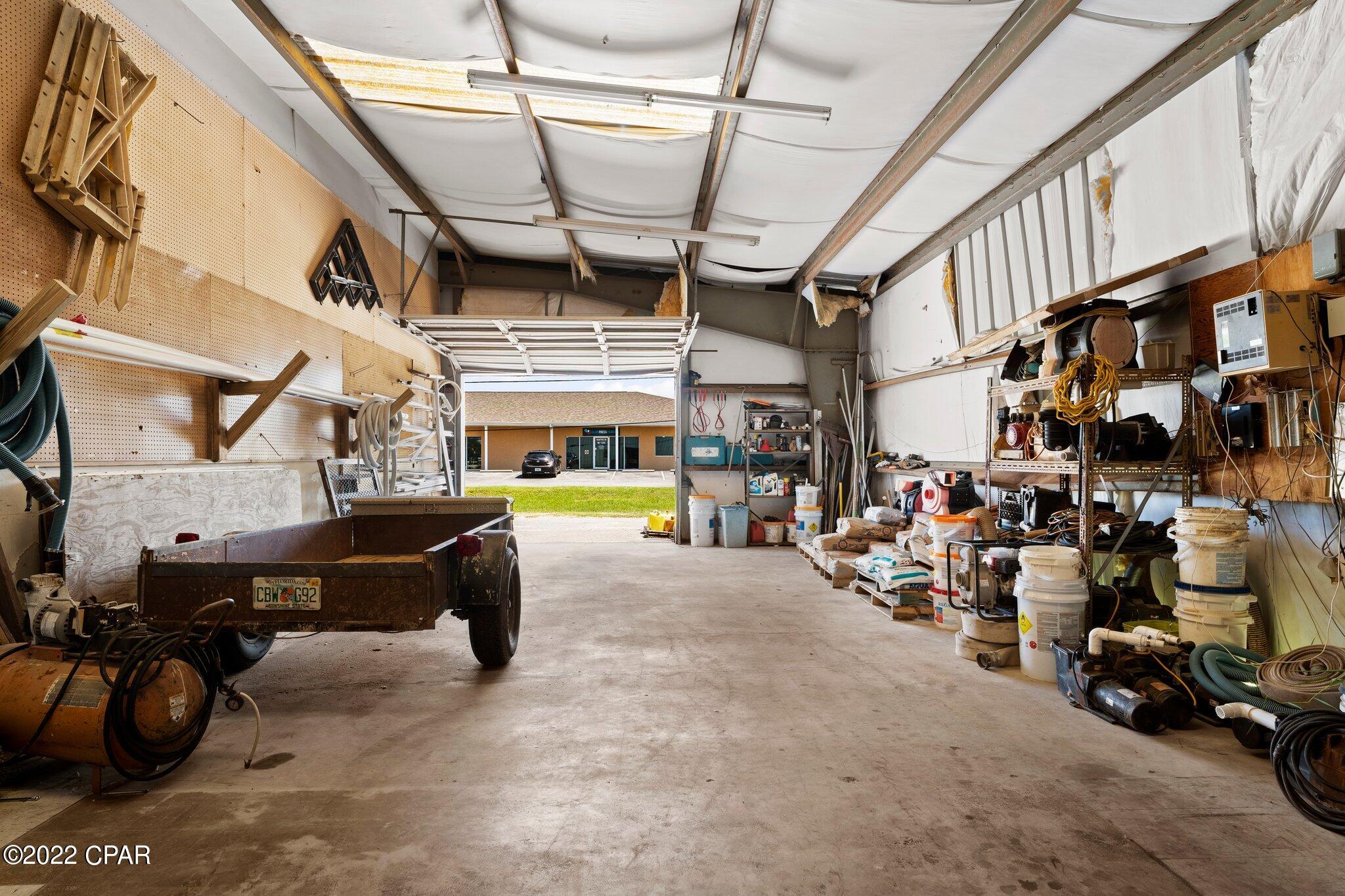 Listing photo id 35 for 3407 Highway 77