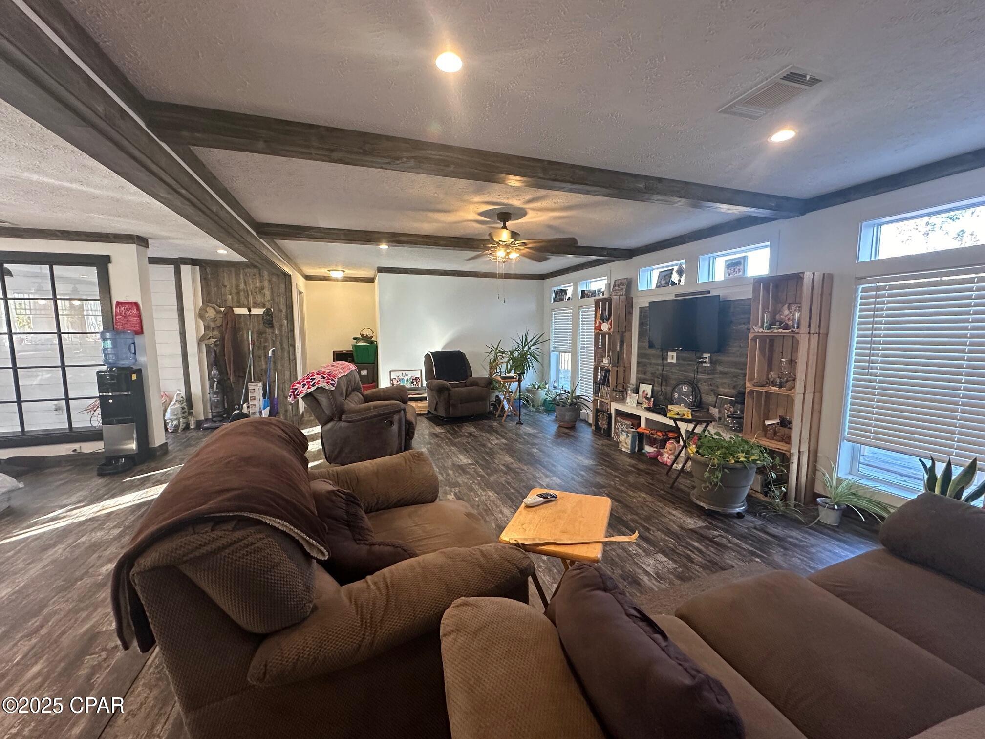 Image 10 For 2504 Mildred Lane