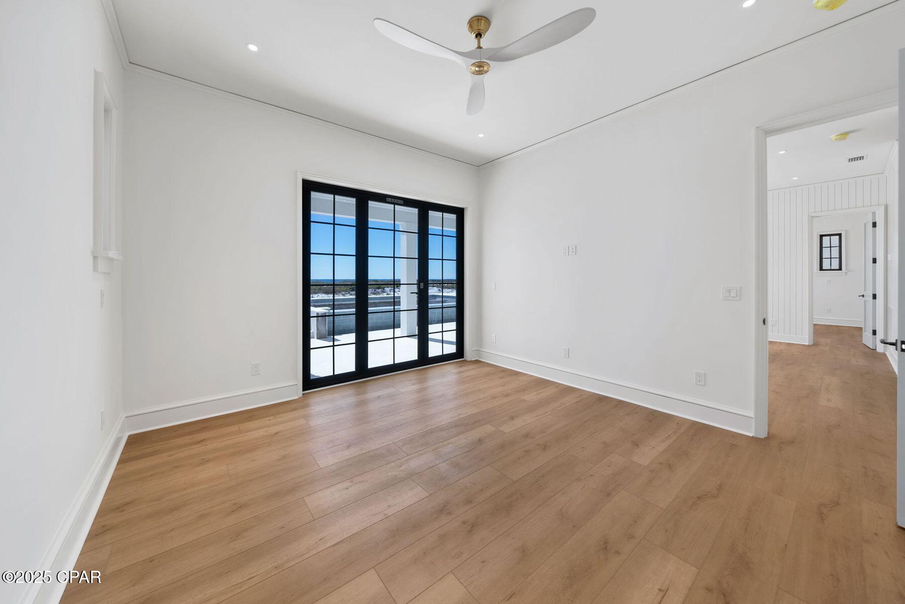 Listing photo id 21 for 226 Dunes Drive