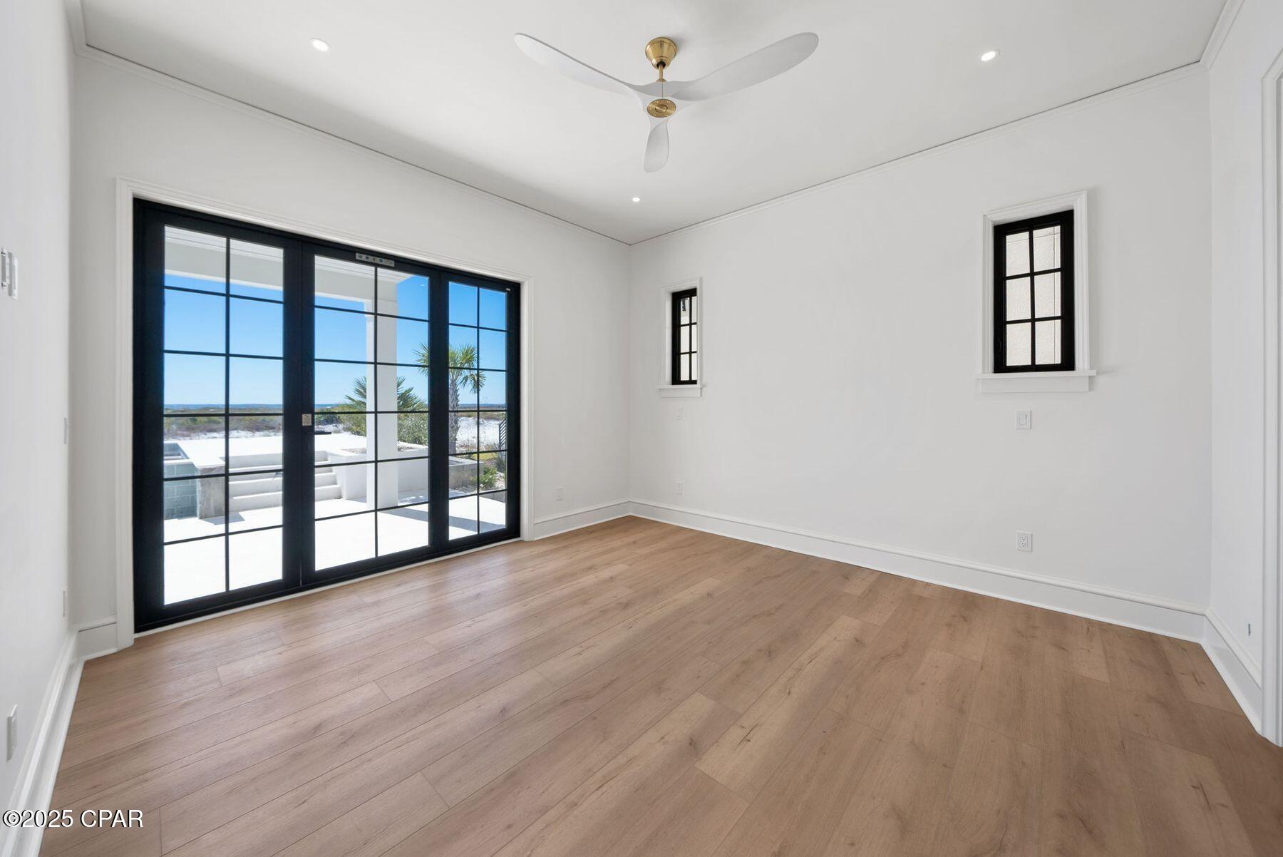 Listing photo id 31 for 226 Dunes Drive