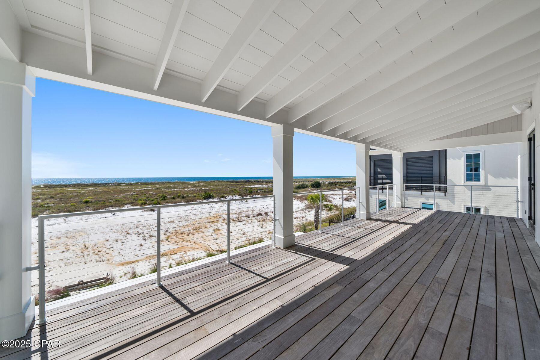 Listing photo id 32 for 226 Dunes Drive