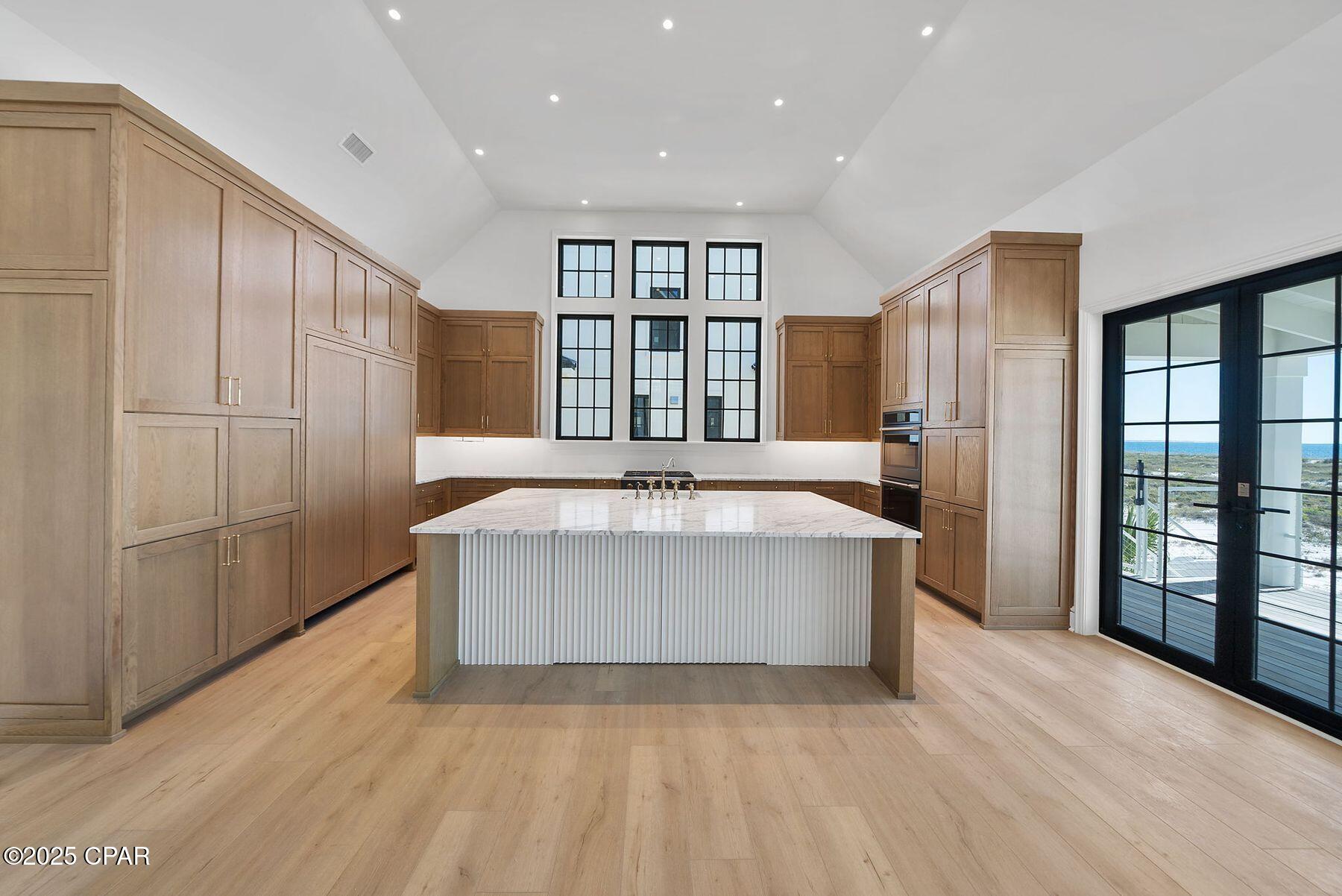 Listing photo id 6 for 226 Dunes Drive