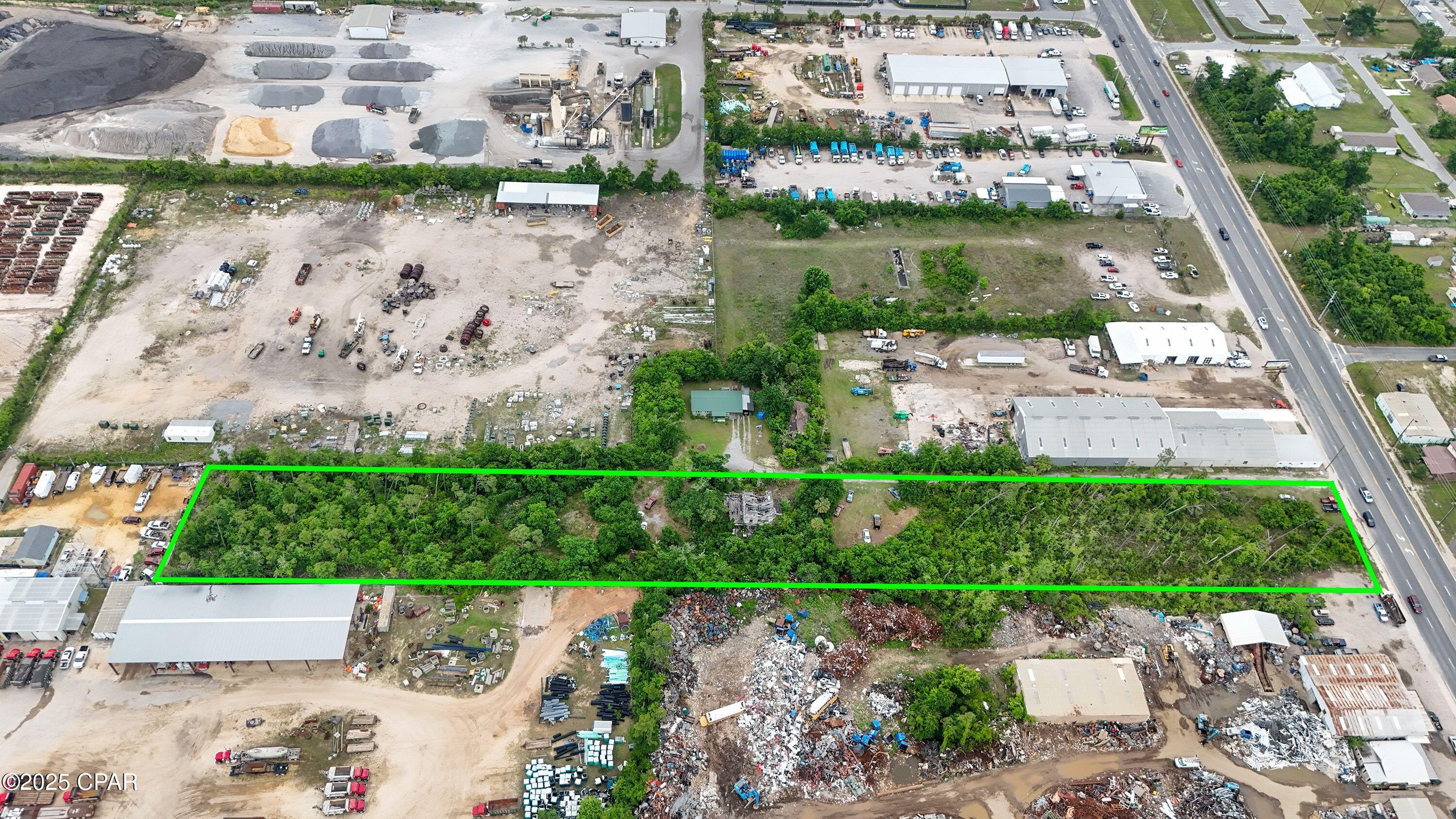 Image 3 For 1137 1-2 15th Street