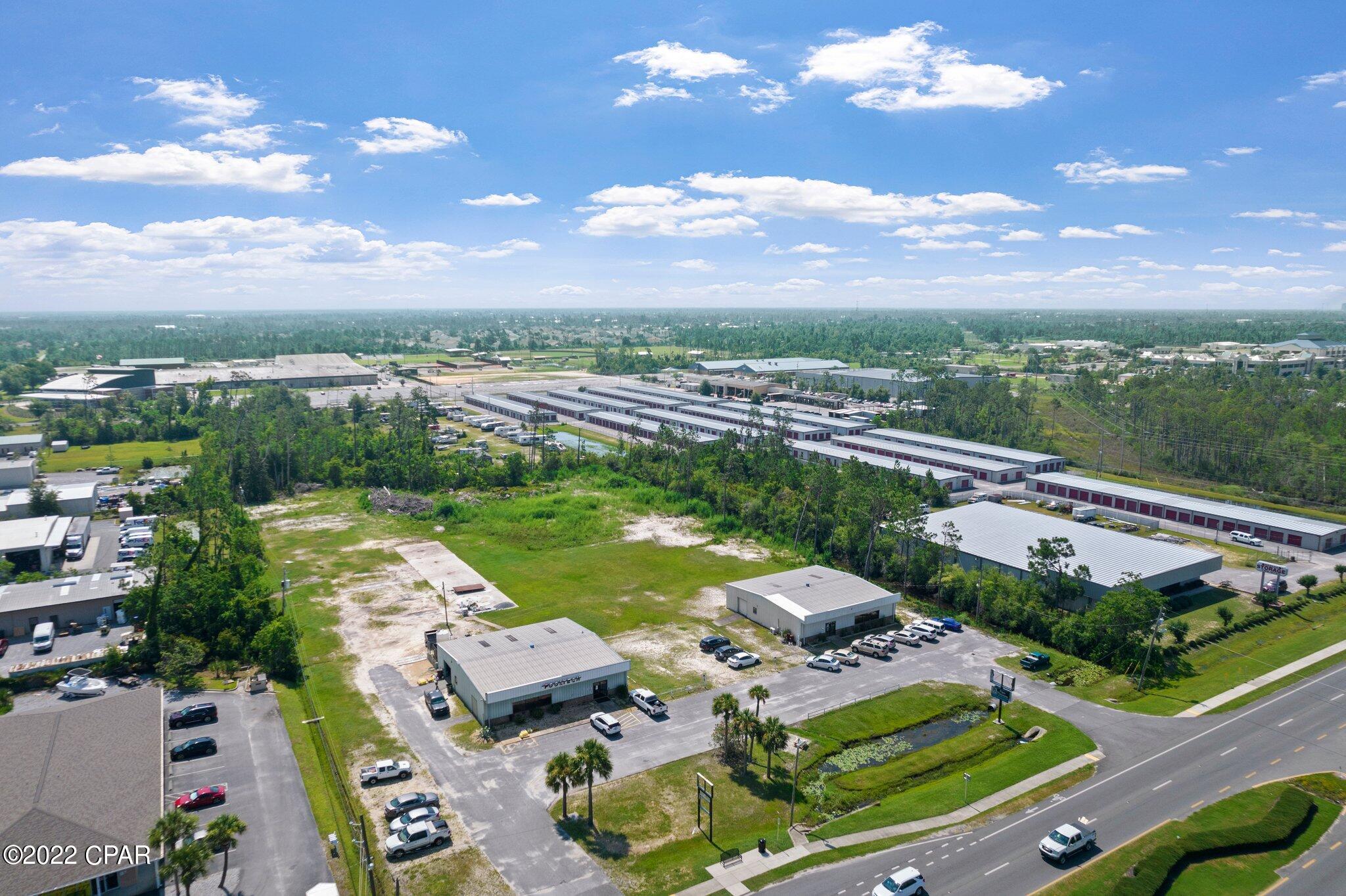 Listing photo id 1 for 3407 Highway 77