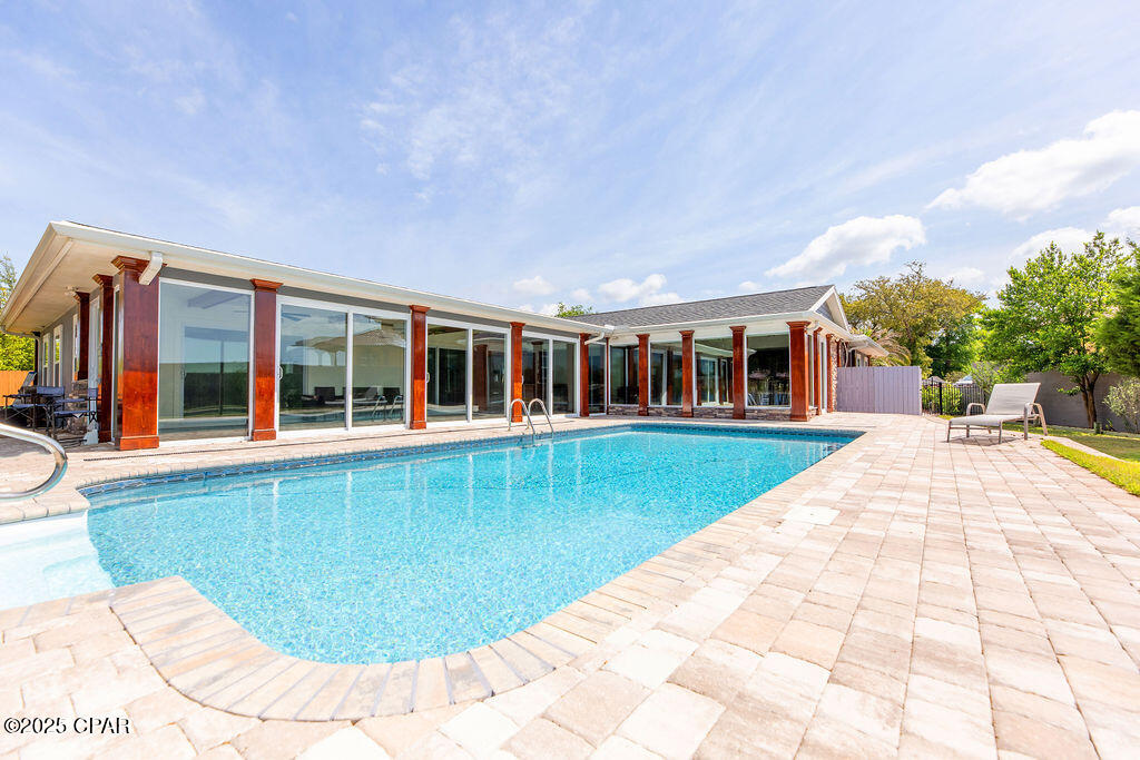 Image 10 For 7536 Coleridge Road