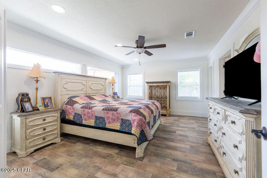 Image 16 For 7536 Coleridge Road