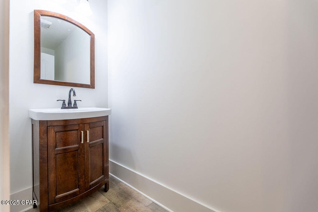 Image 21 For 7536 Coleridge Road