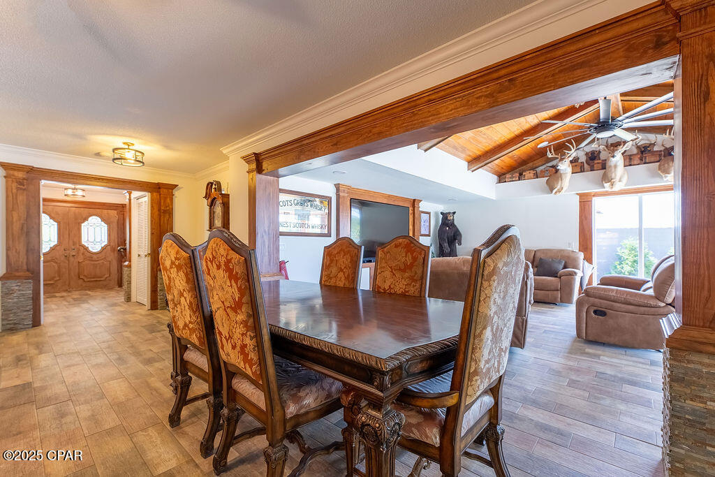 Image 32 For 7536 Coleridge Road