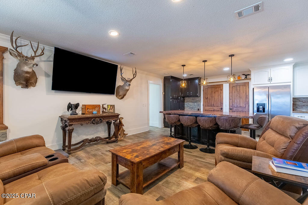 Image 33 For 7536 Coleridge Road