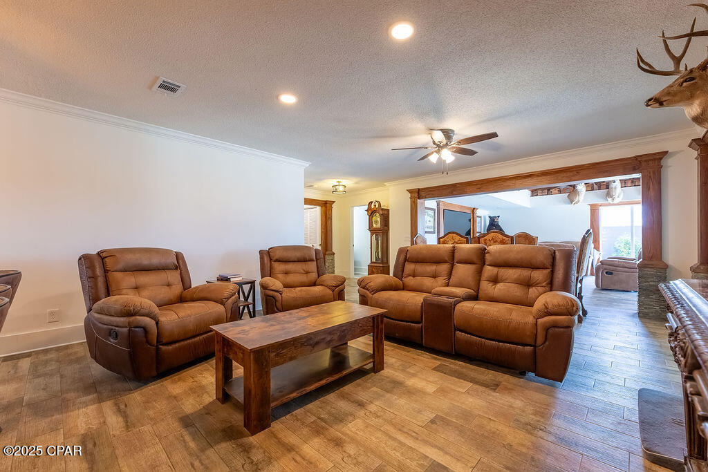 Image 36 For 7536 Coleridge Road