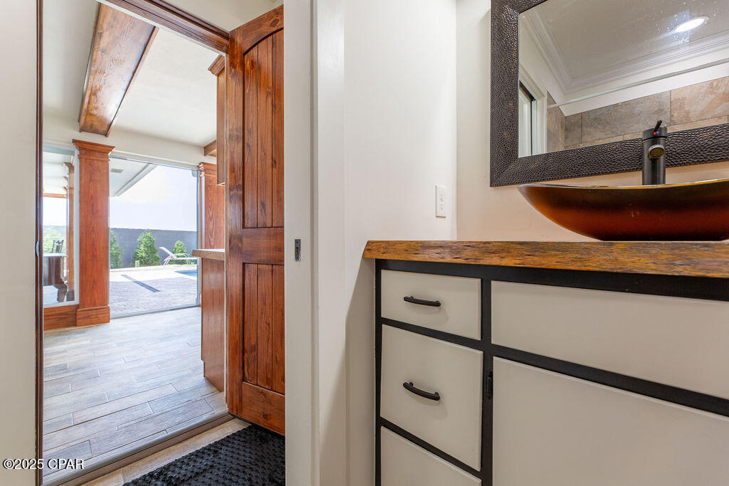 Image 48 For 7536 Coleridge Road