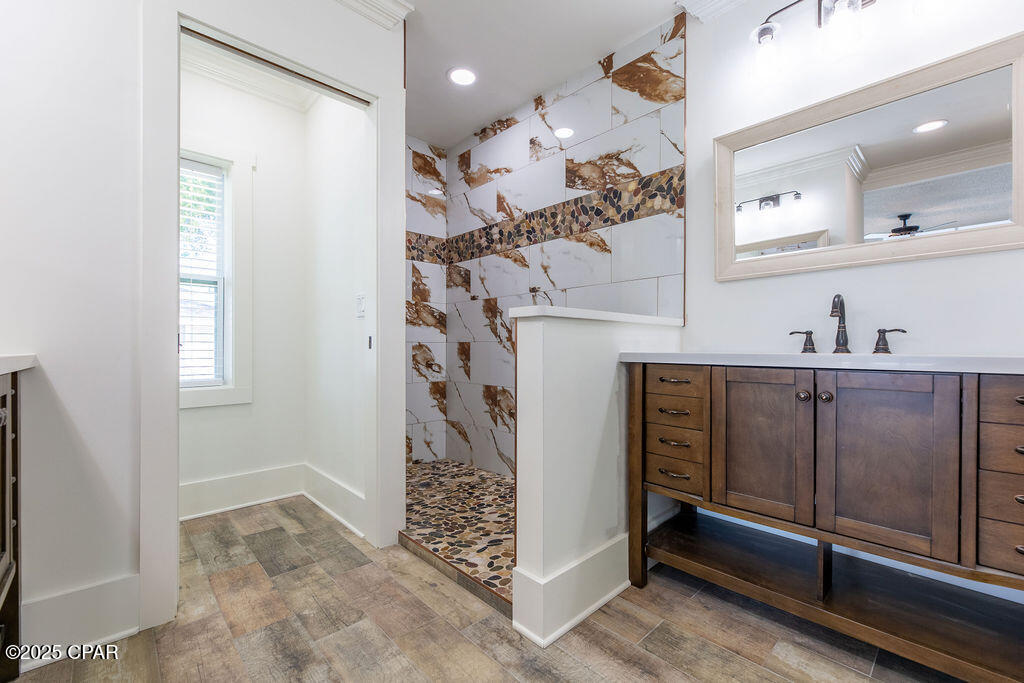 Image 53 For 7536 Coleridge Road