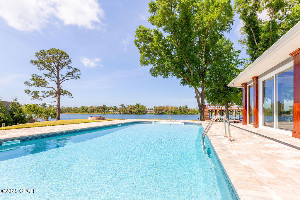 Image 59 For 7536 Coleridge Road