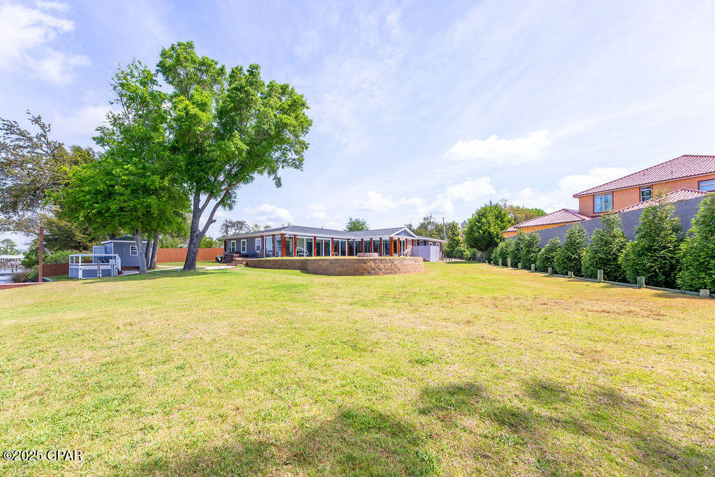 Image 62 For 7536 Coleridge Road