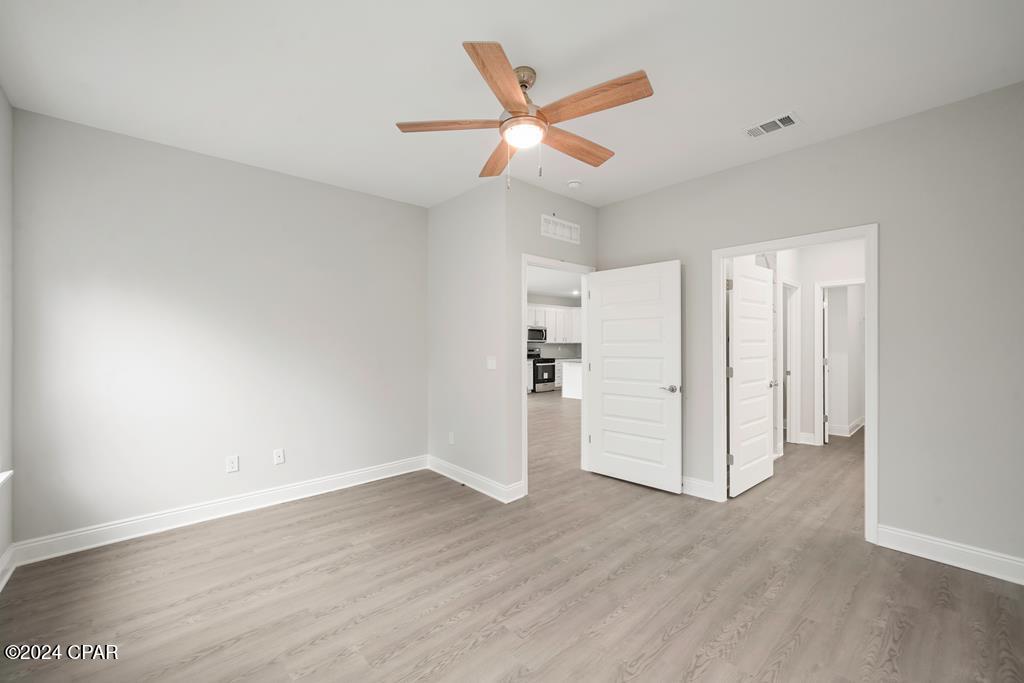 Image 15 For 251 Mosaic Drive 39