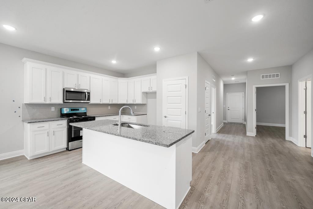 Image 7 For 251 Mosaic Drive 39