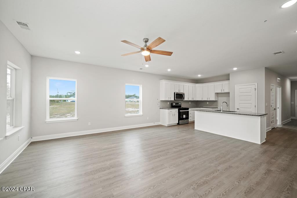 Image 8 For 251 Mosaic Drive 39