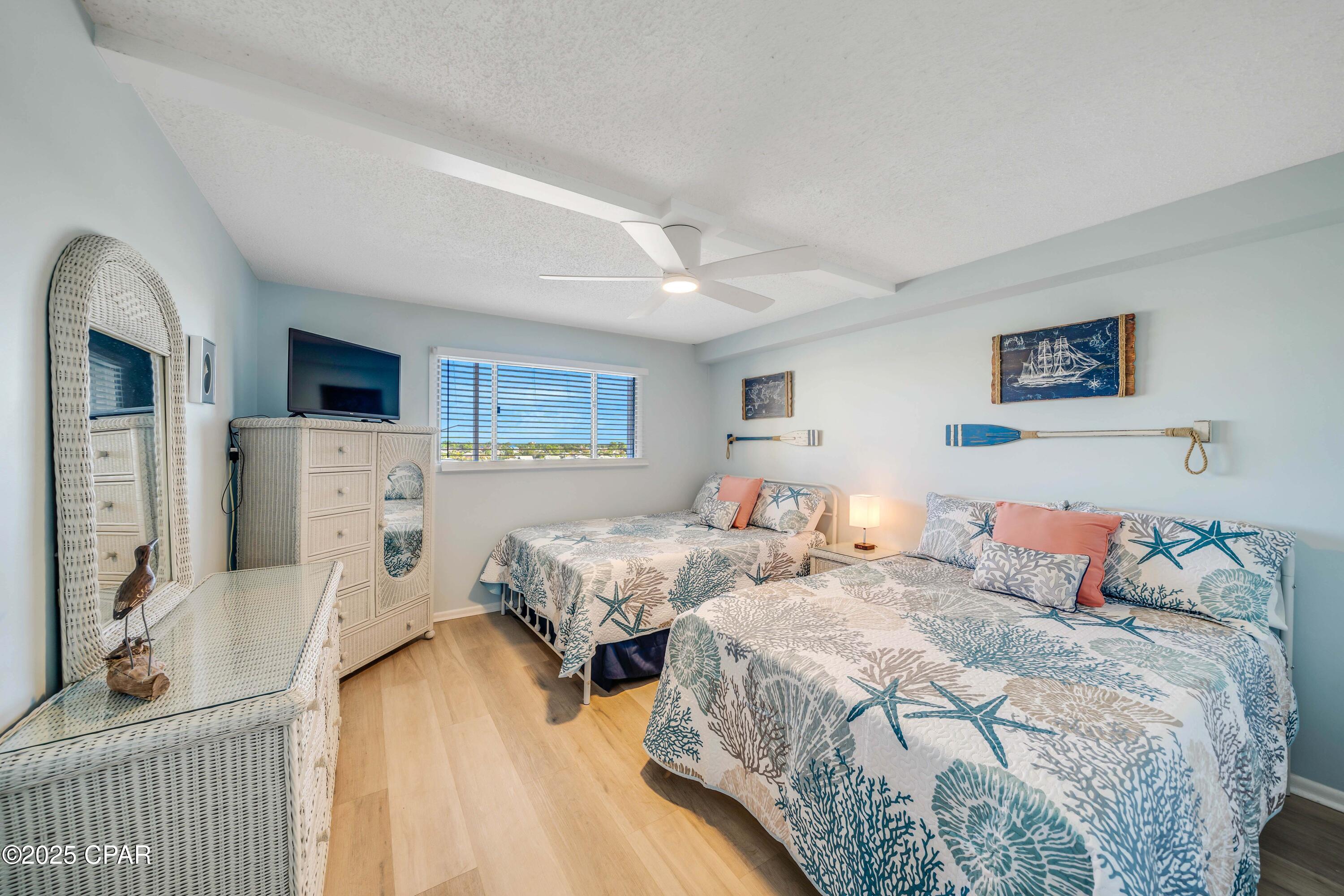 Image 13 For 5801 Thomas Drive 611