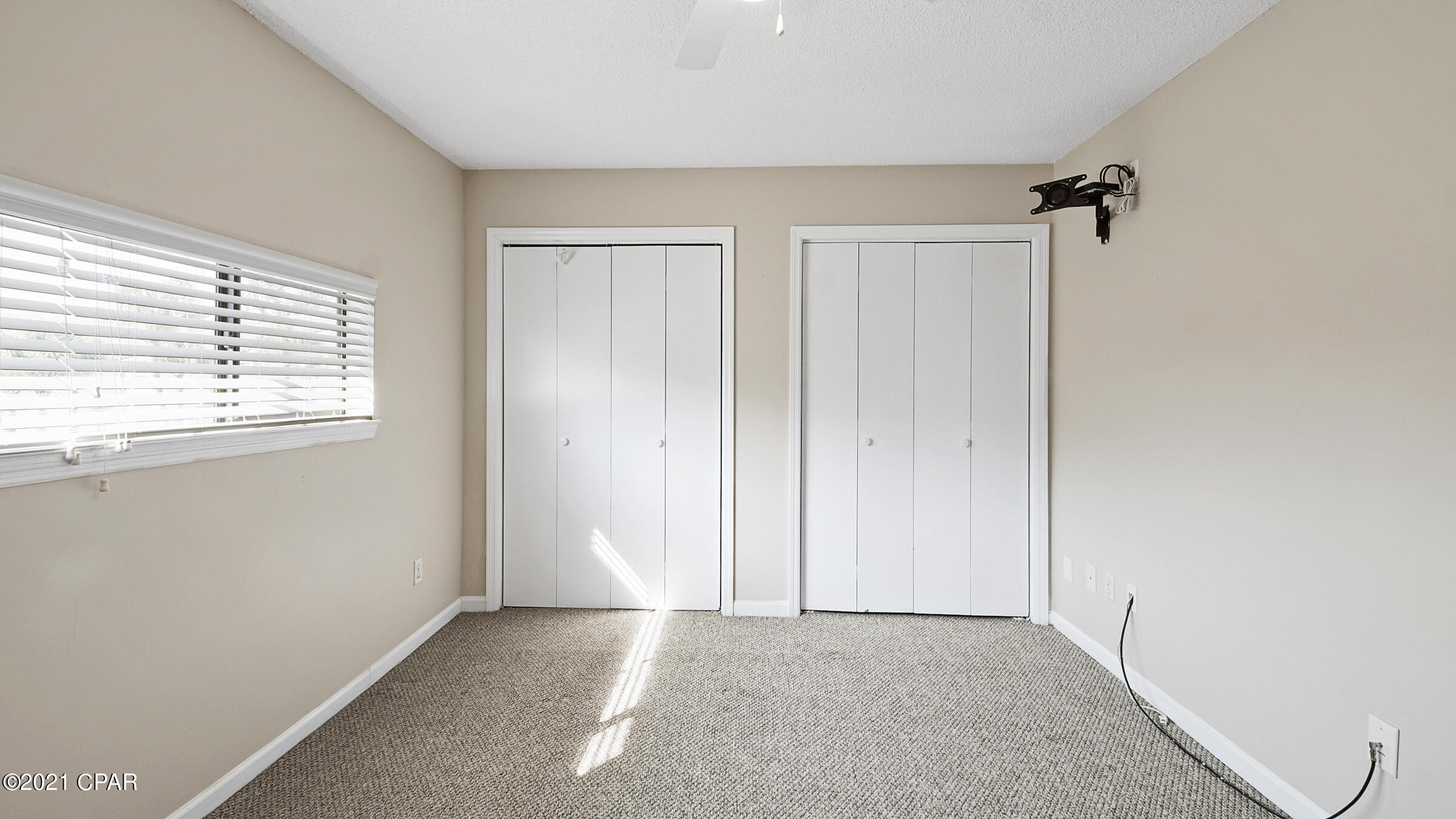 Image 20 For 6083 Highway 98