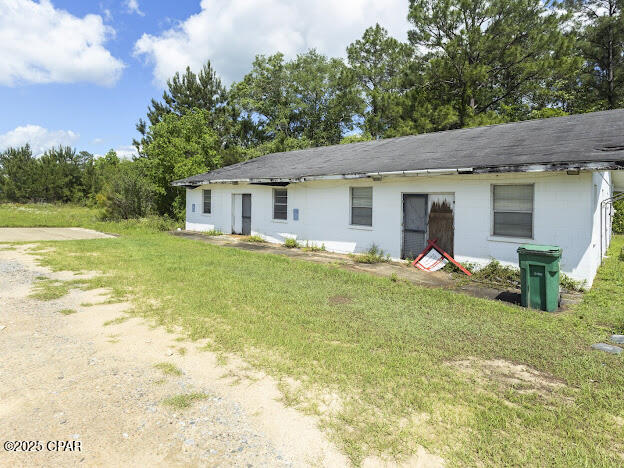 Image 7 For 3262 Main Street