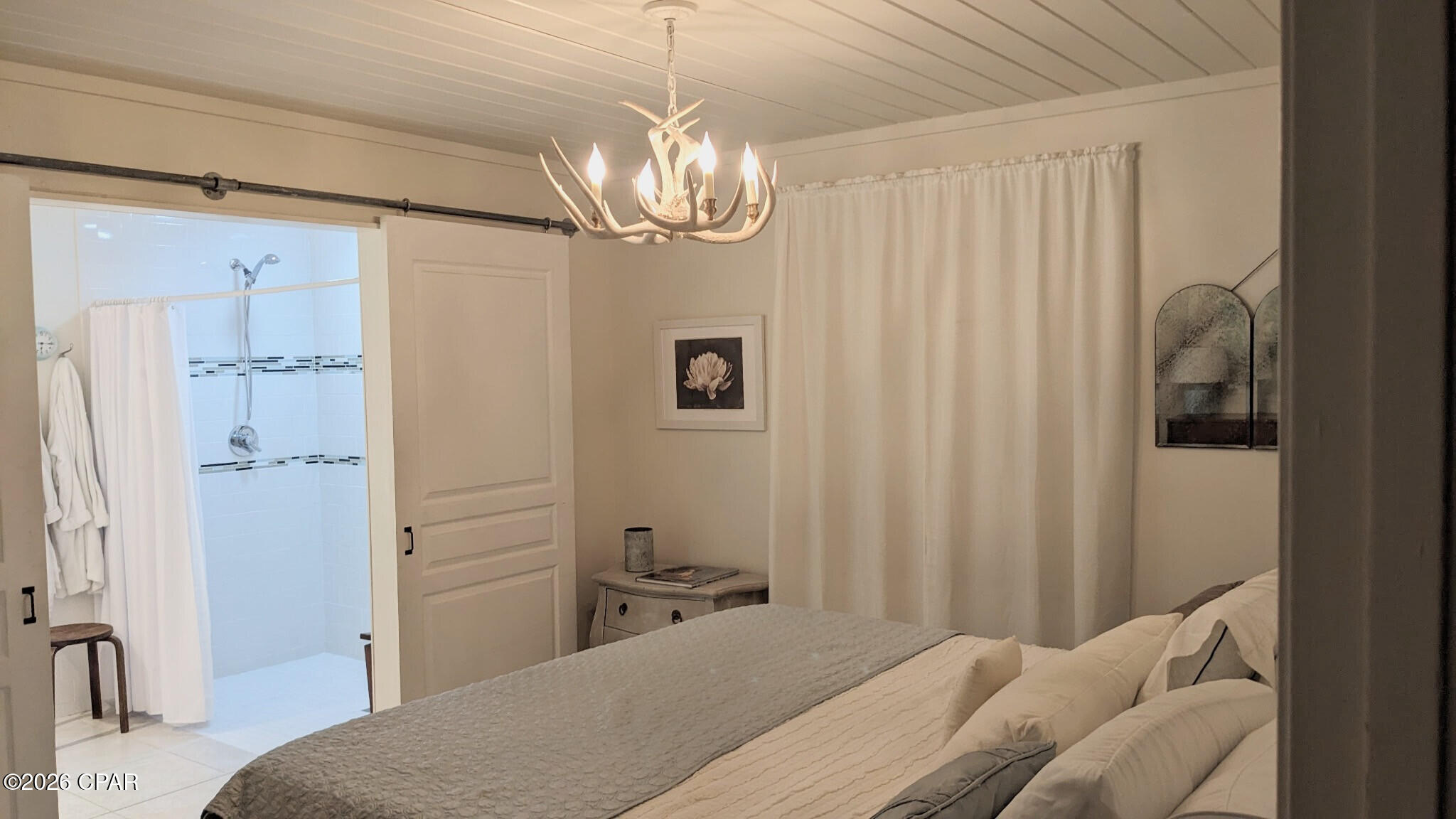 Image 8 For 21518 Palm Avenue