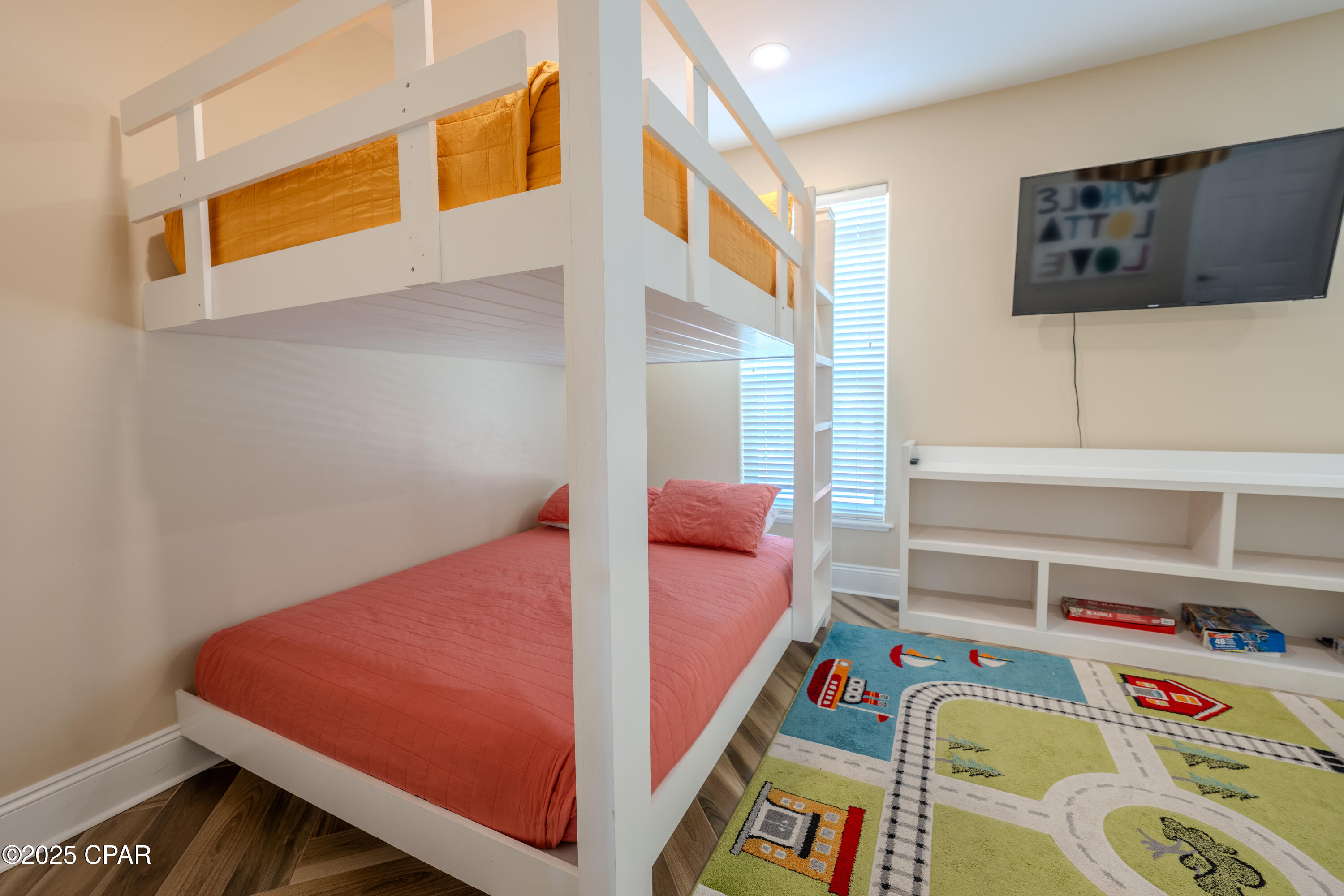 Image 20 For 19906 Front Beach Road