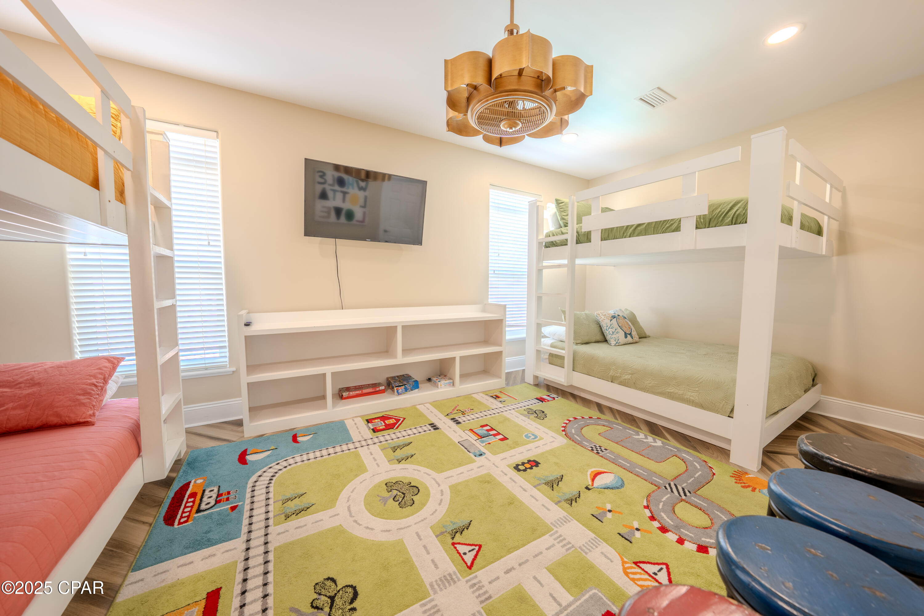 Image 21 For 19906 Front Beach Road