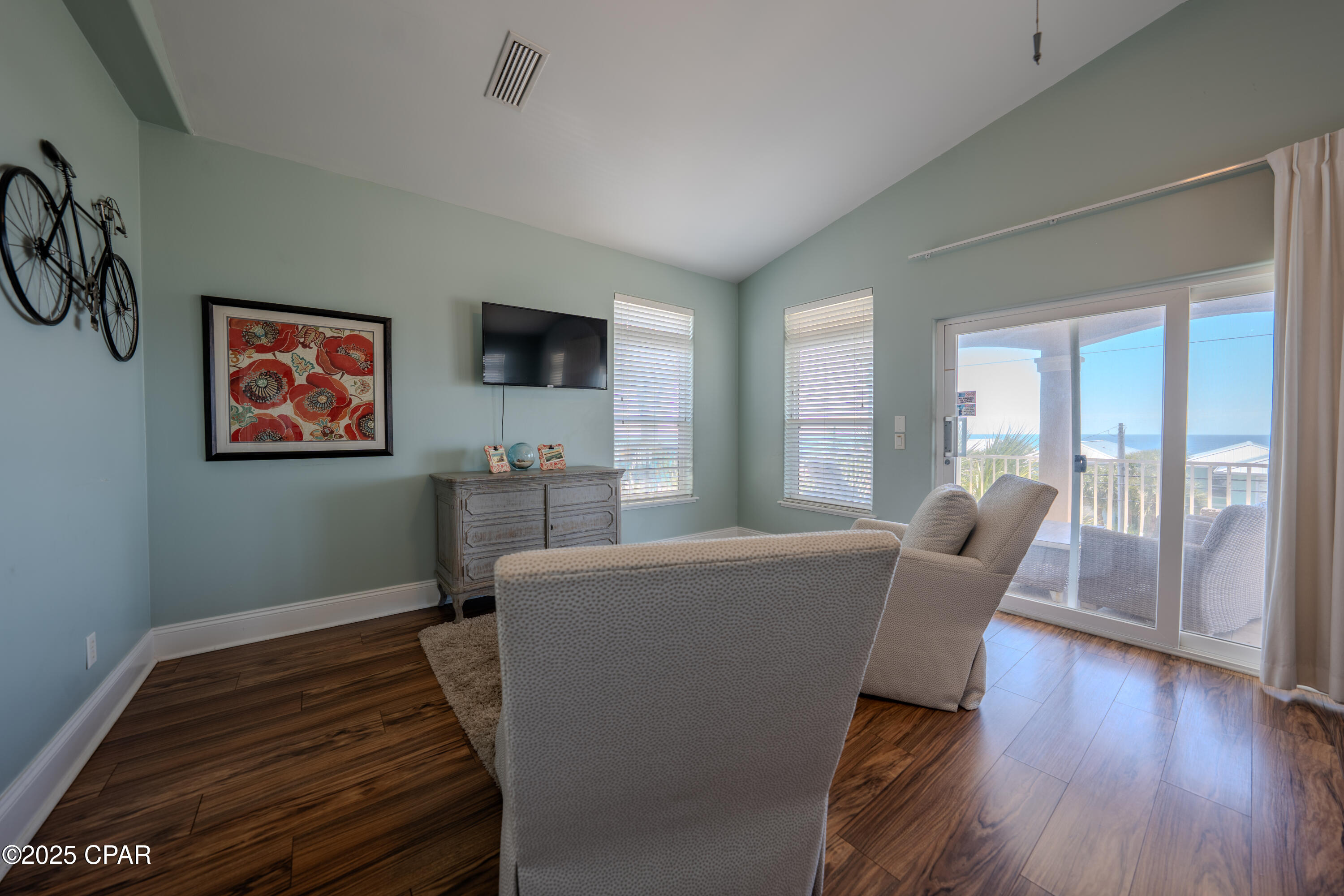 Image 27 For 19906 Front Beach Road