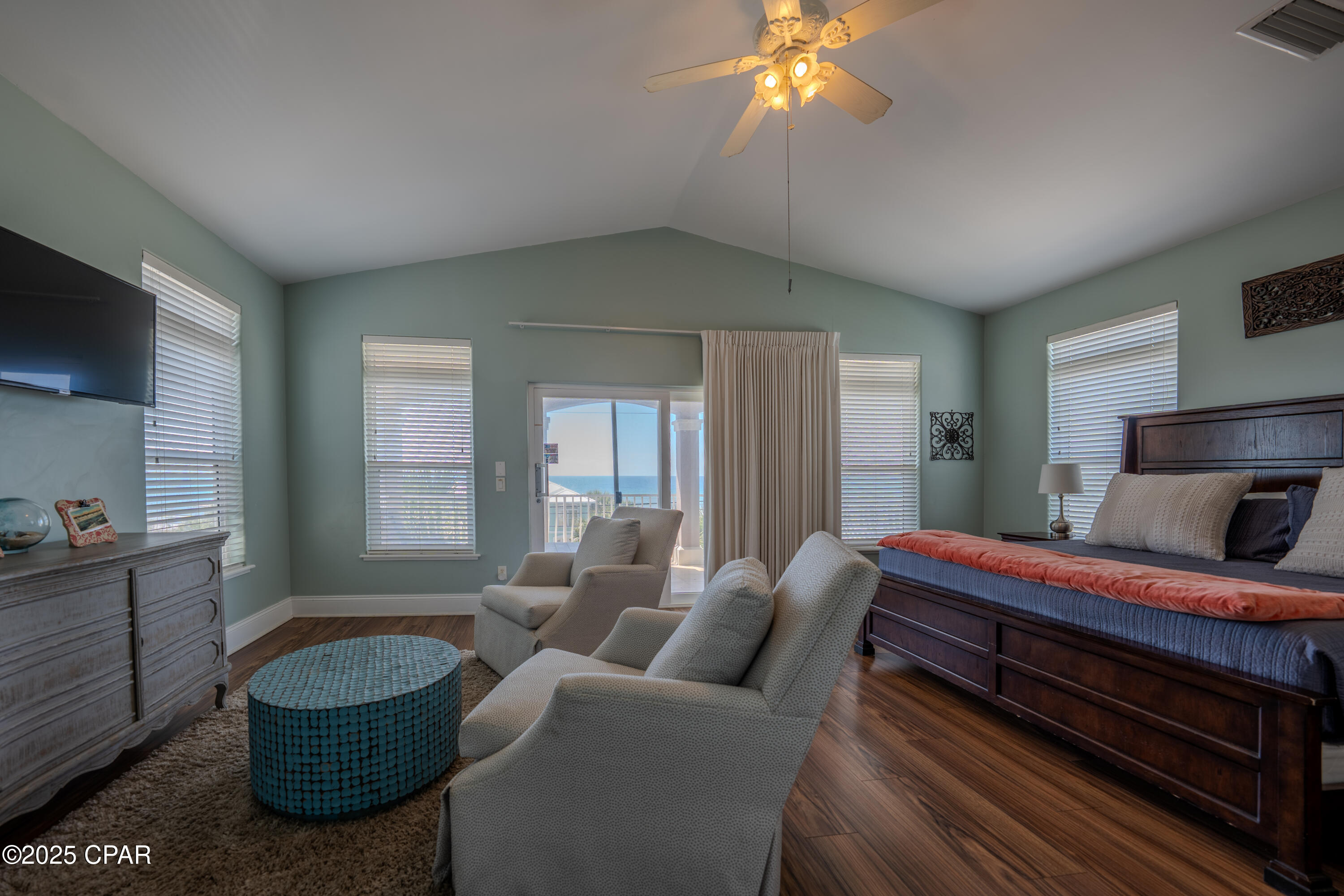 Image 28 For 19906 Front Beach Road