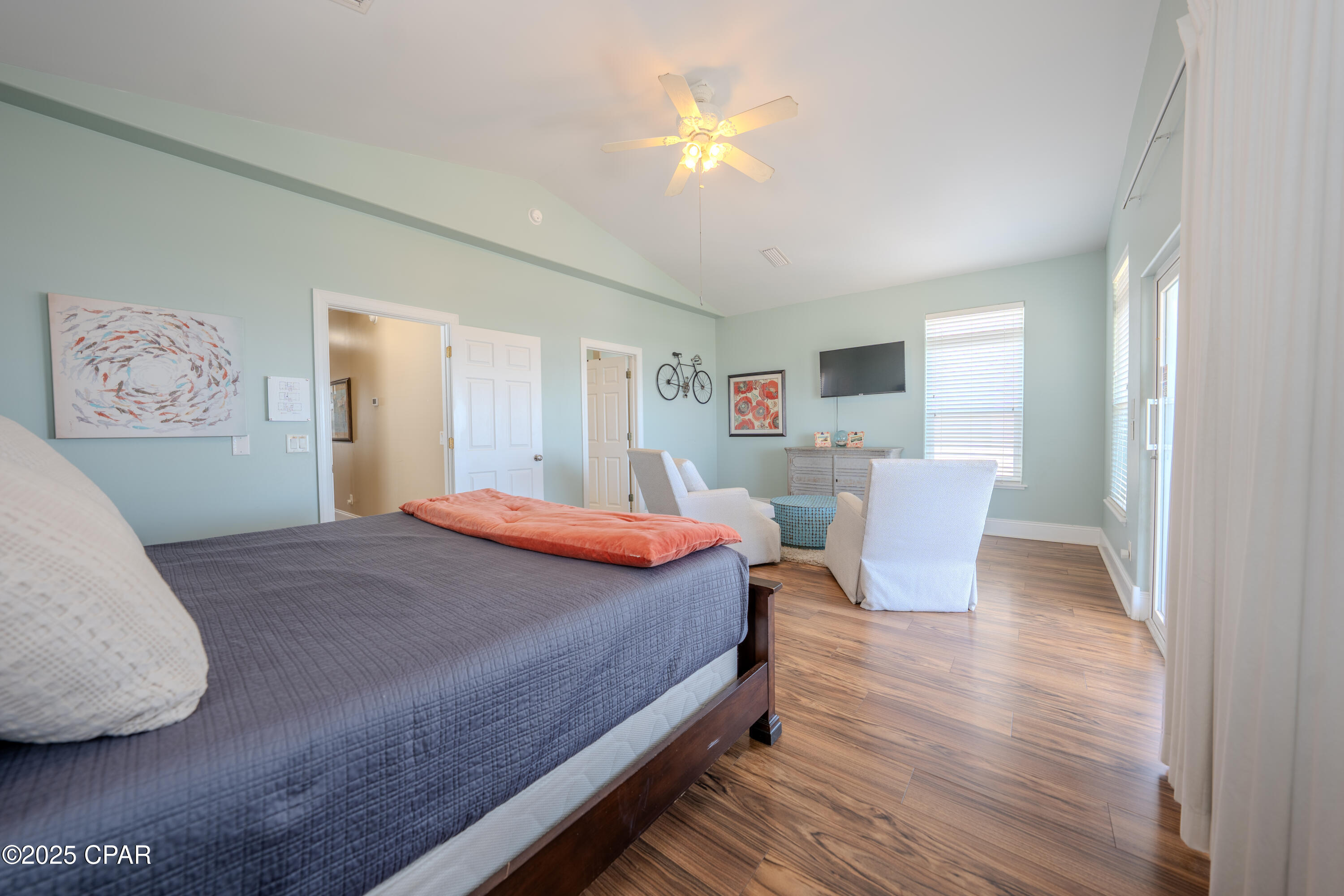 Image 31 For 19906 Front Beach Road