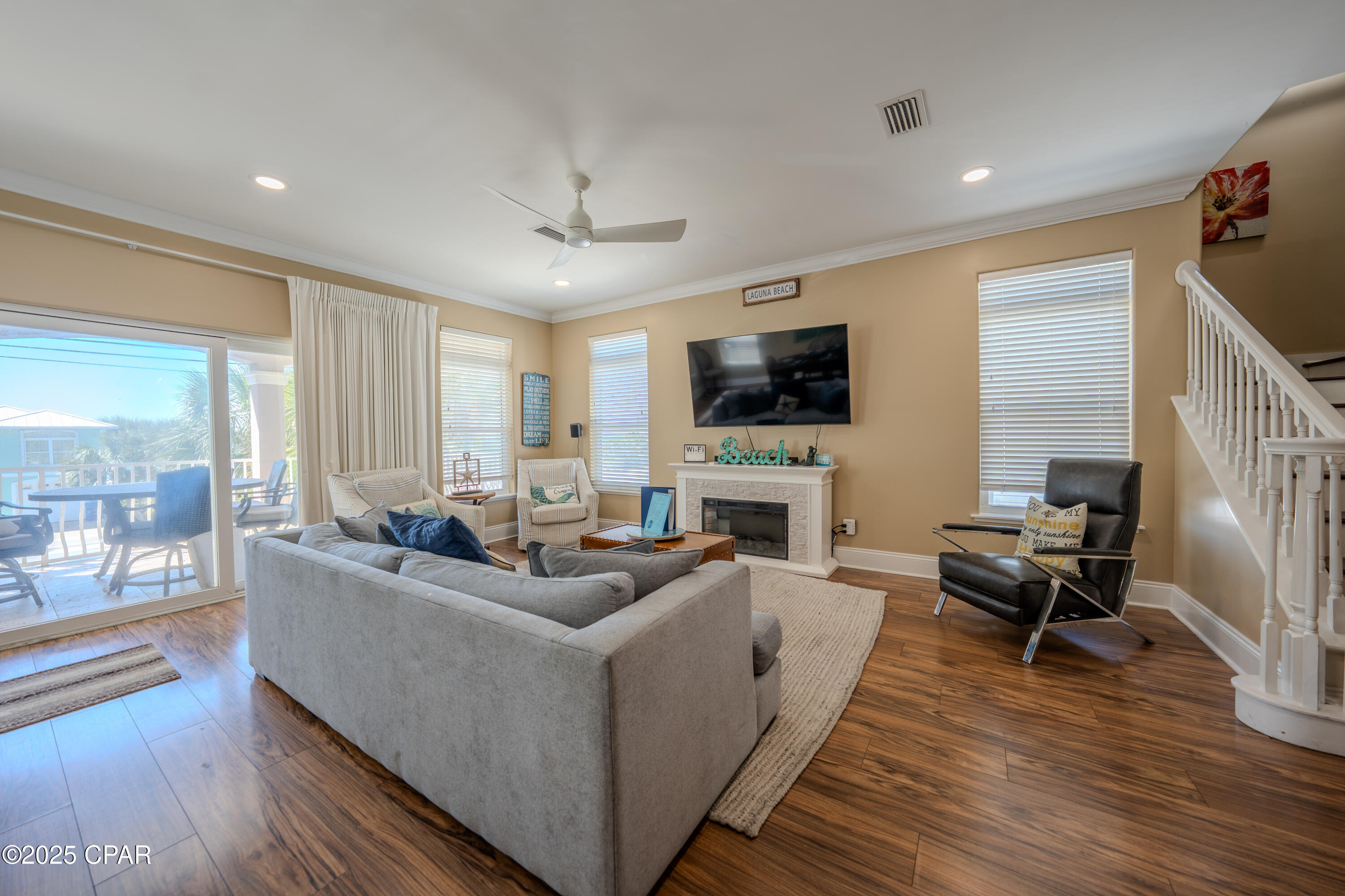 Image 9 For 19906 Front Beach Road