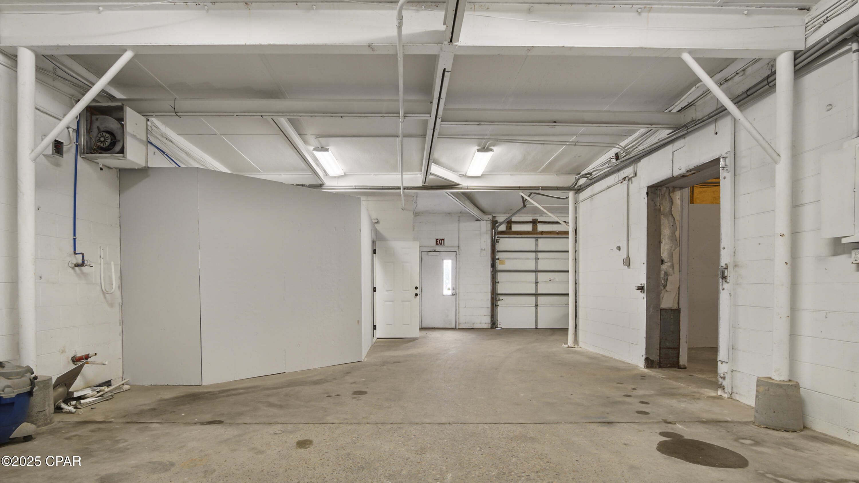 Image 15 For 1220 Transmitter Road