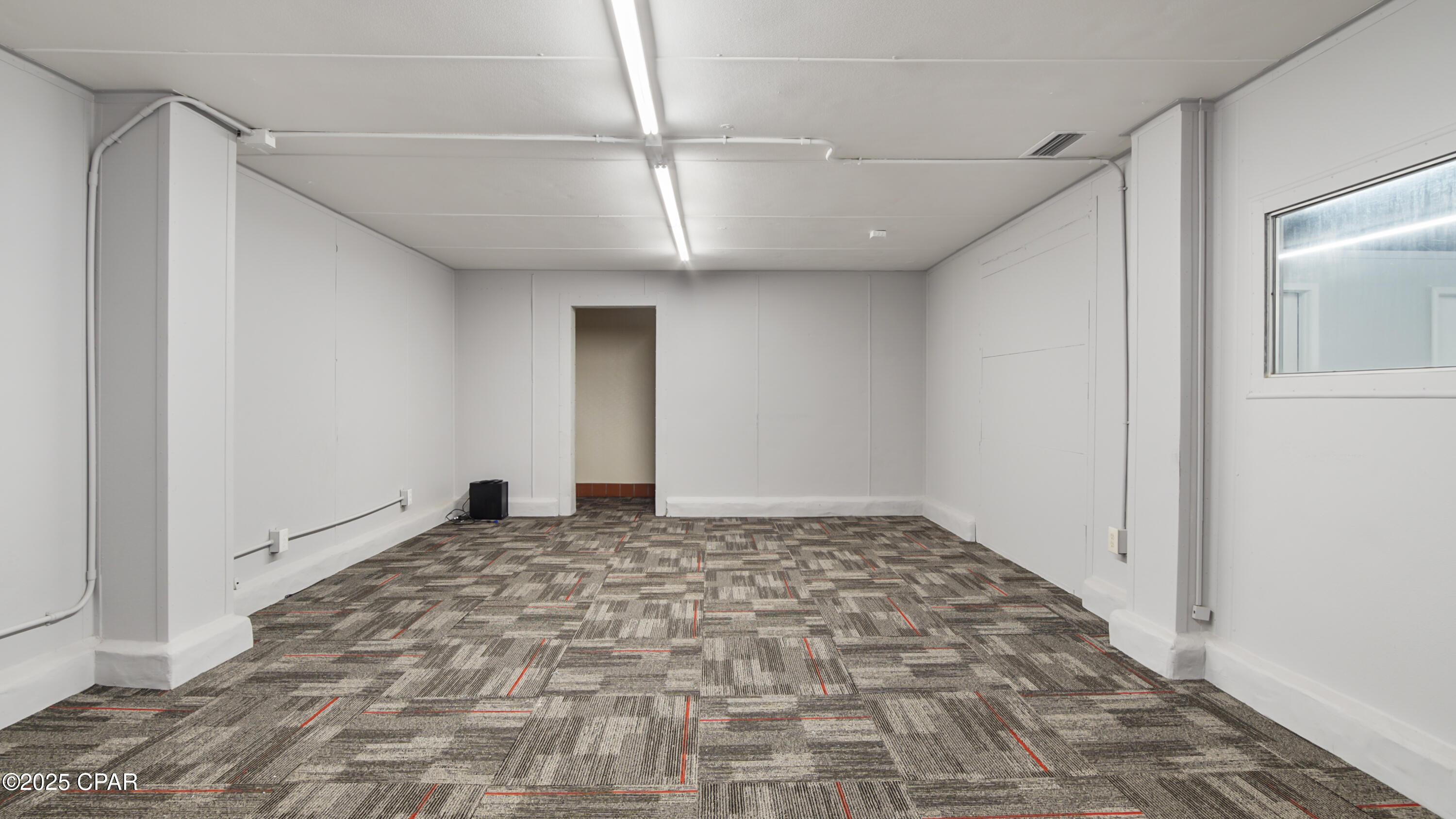 Image 26 For 1220 Transmitter Road