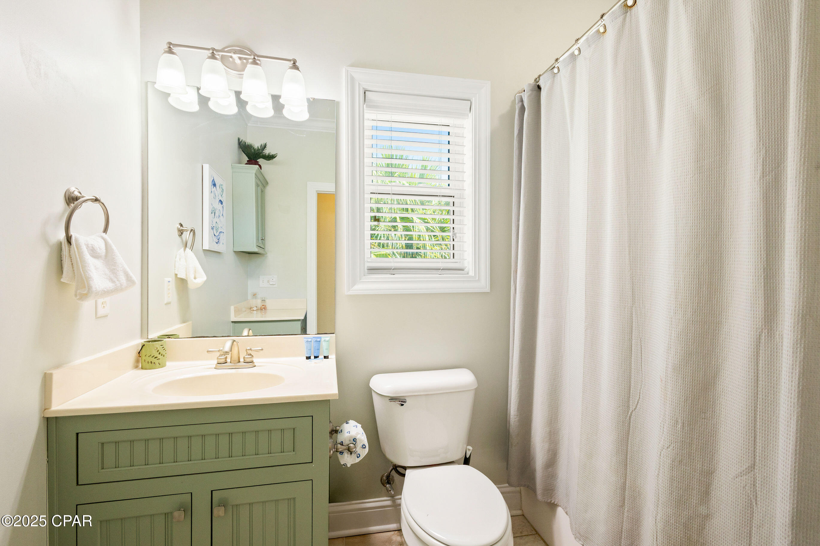 Image 24 For 104 Derondo Street