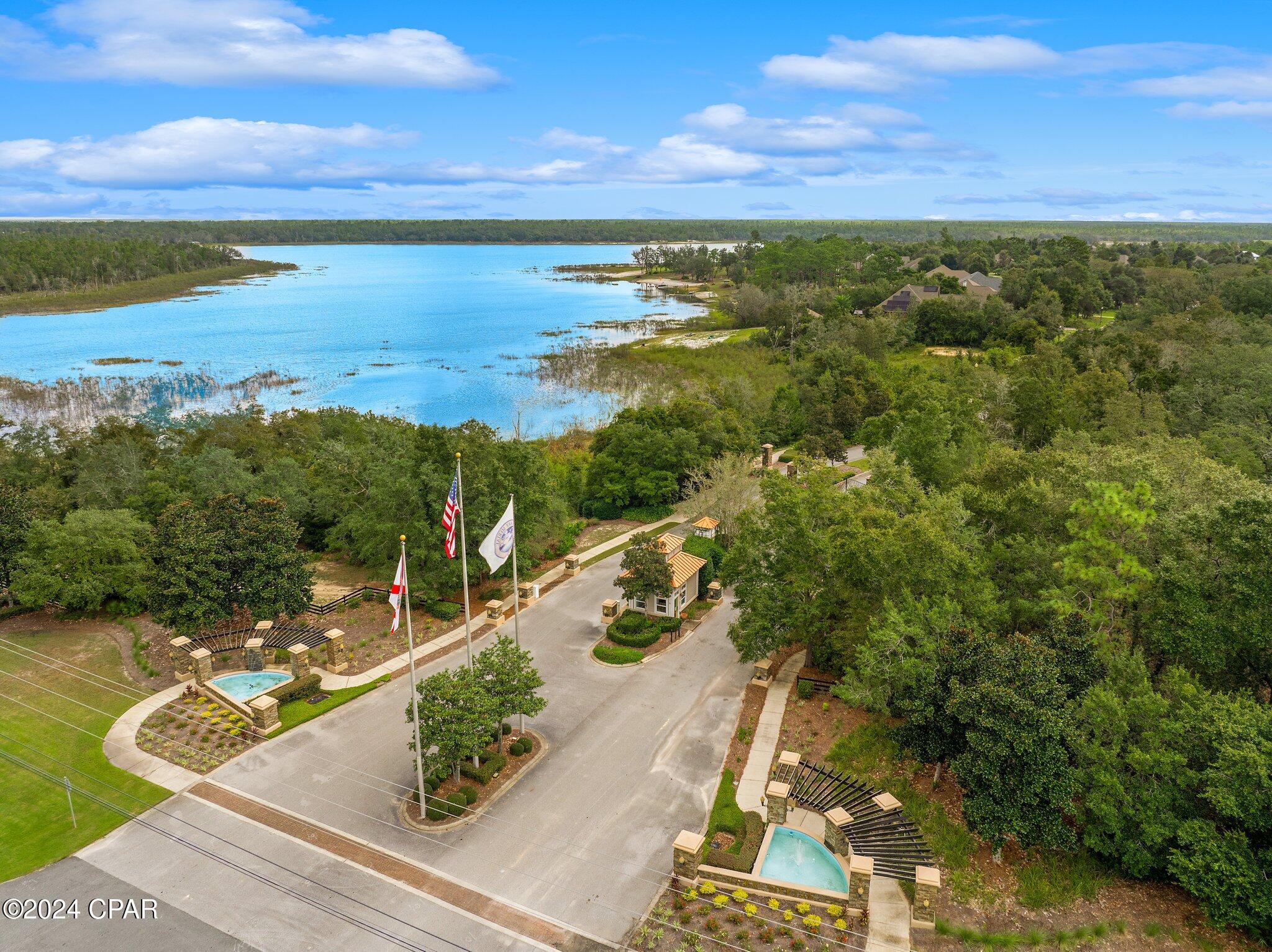 12815 Lake Merial Strand Drive, Southport, FL 32409