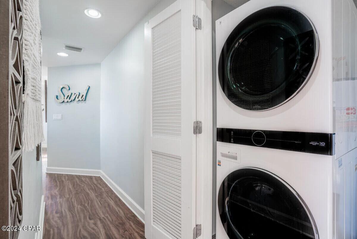 11807 Front Beach 1-1009