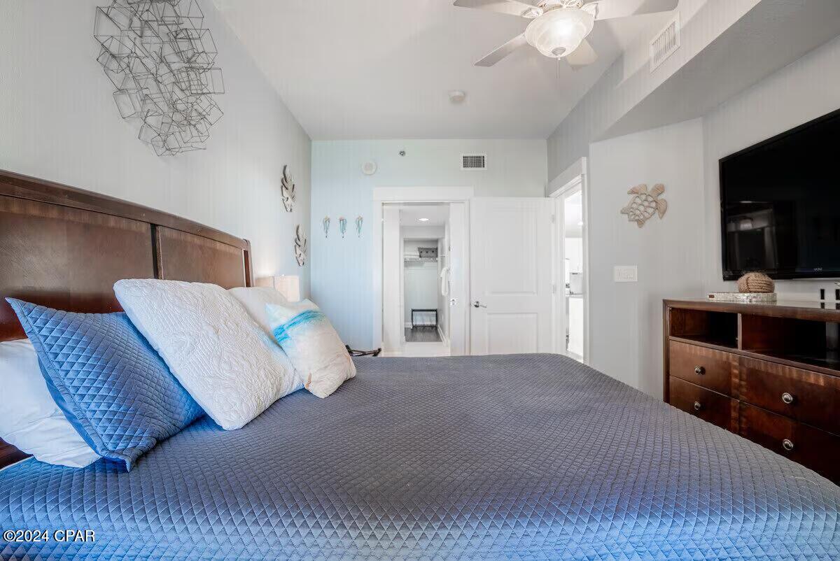 11807 Front Beach 1-1009