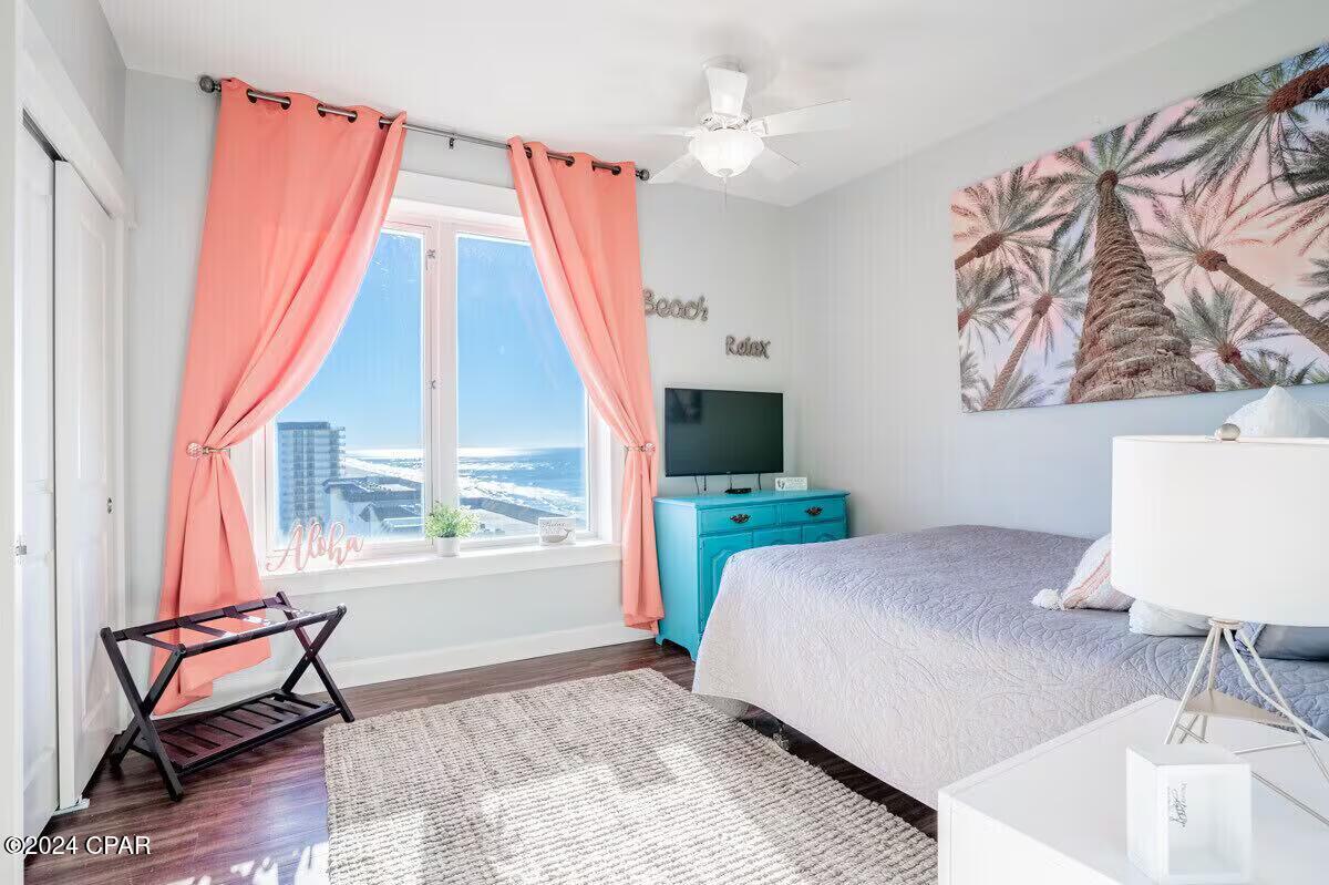 11807 Front Beach 1-1009