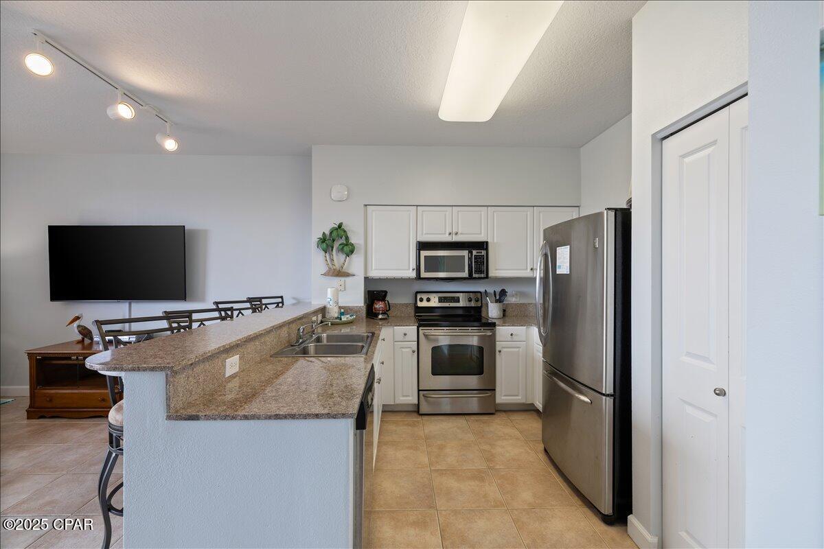 Image 6 For 9900 Thomas Drive 2304