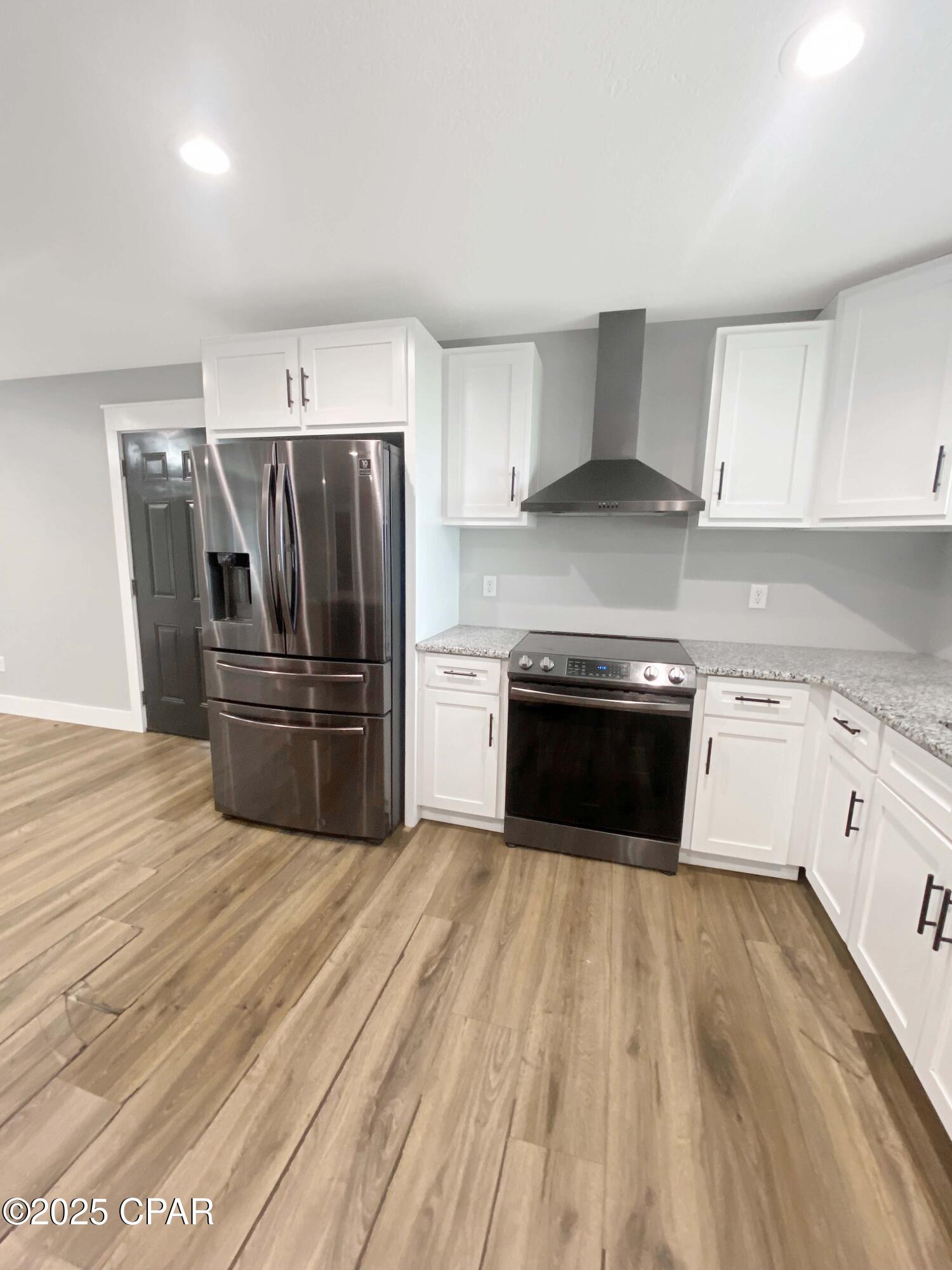 Image 10 For 3035 Jenks Avenue