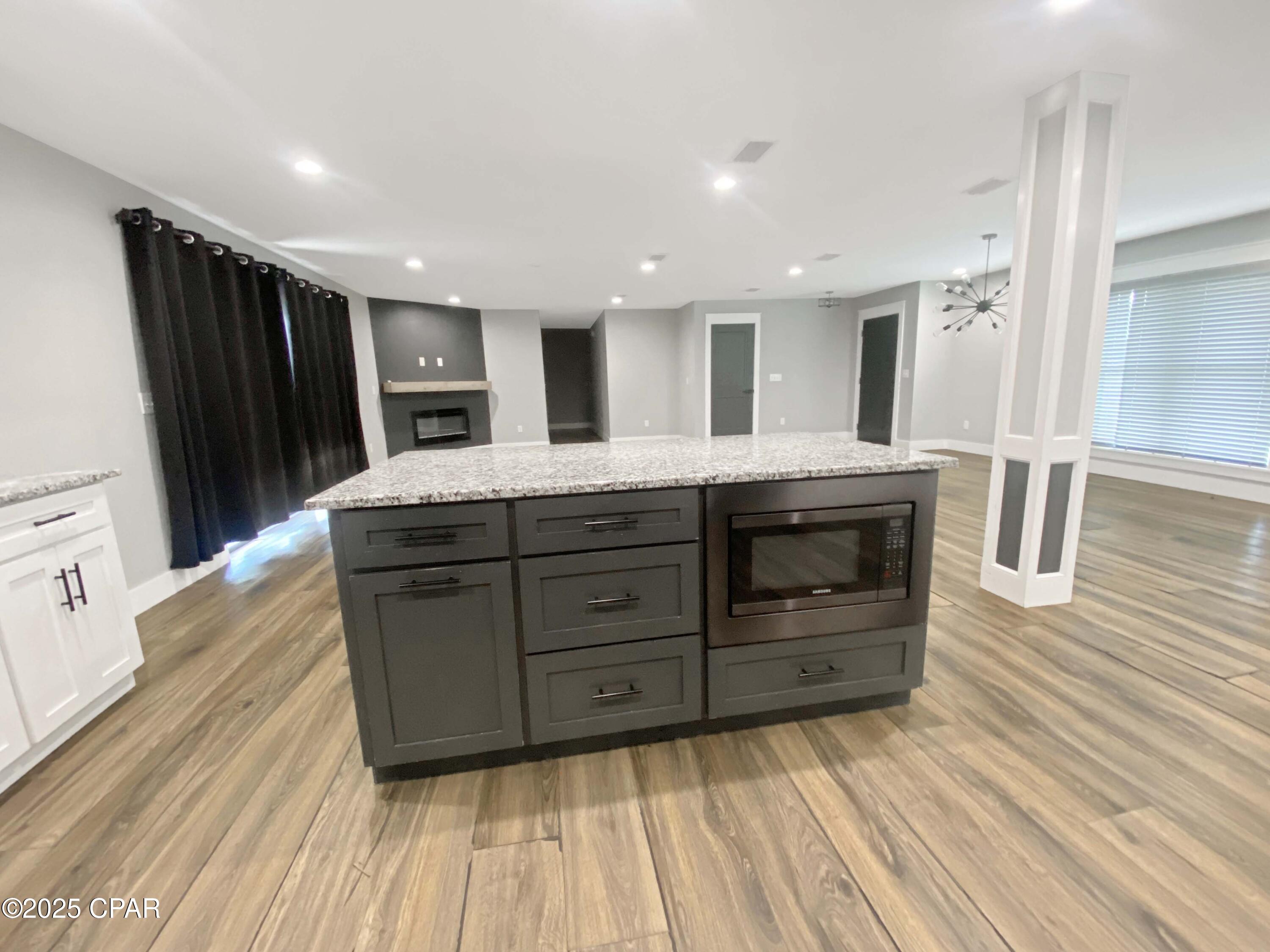 Image 11 For 3035 Jenks Avenue