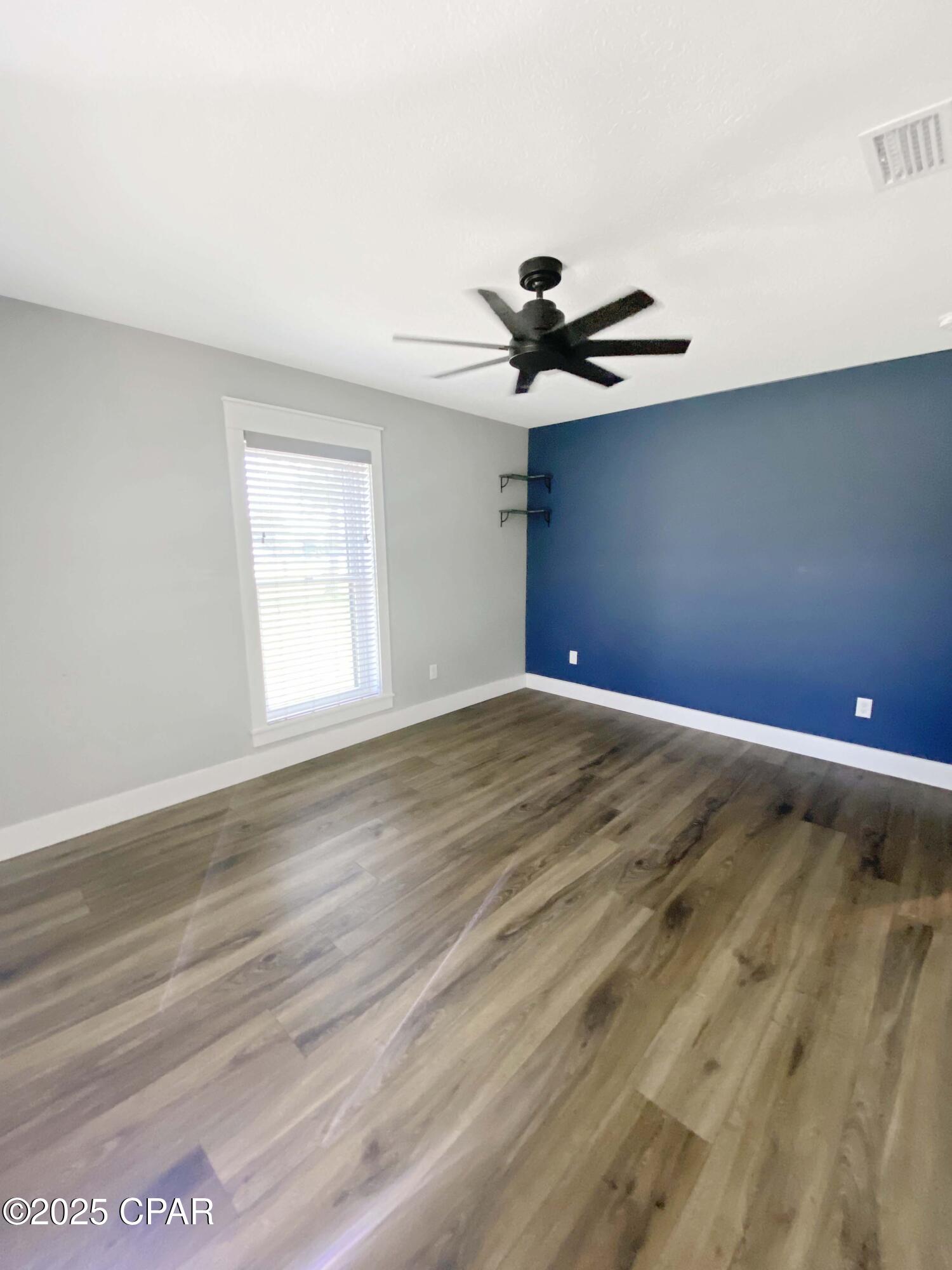 Image 32 For 3035 Jenks Avenue