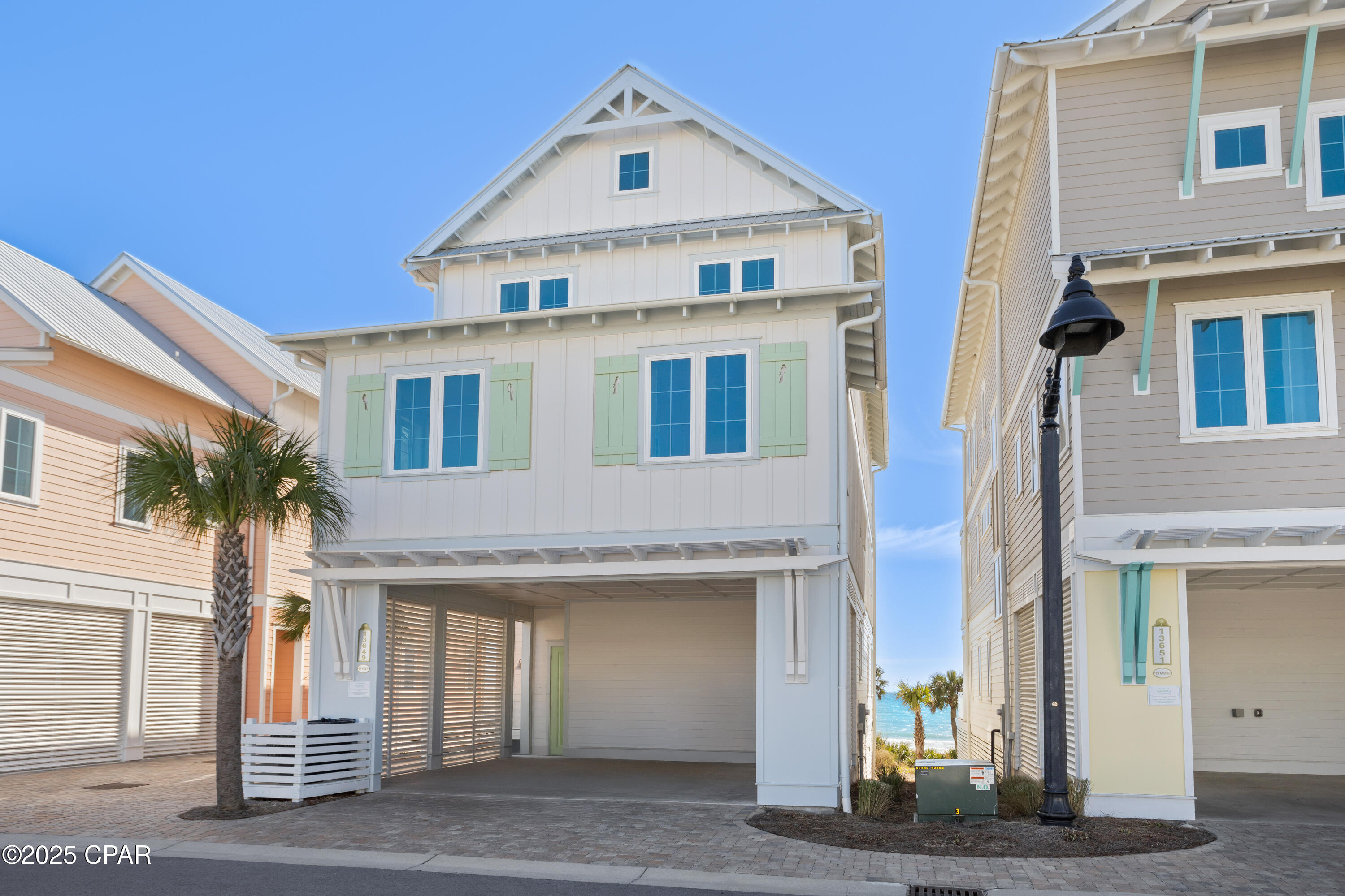 Image 24 For 13649 Front Beach Road