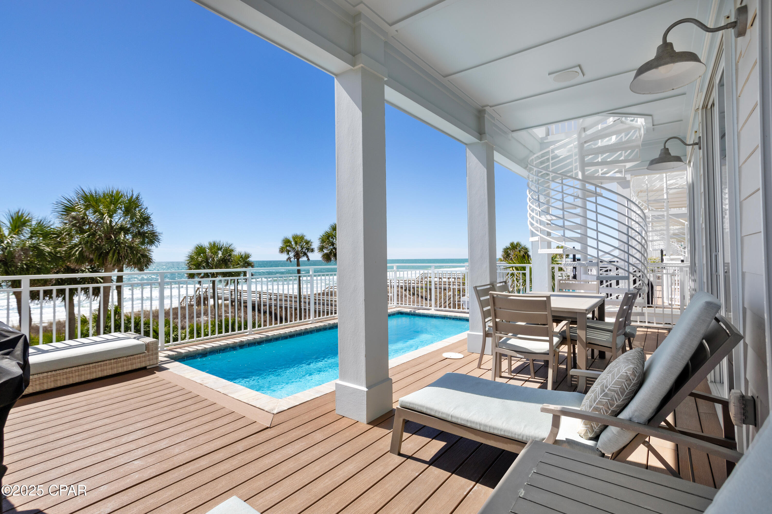 Listing photo id 25 for 13649 Front Beach Road