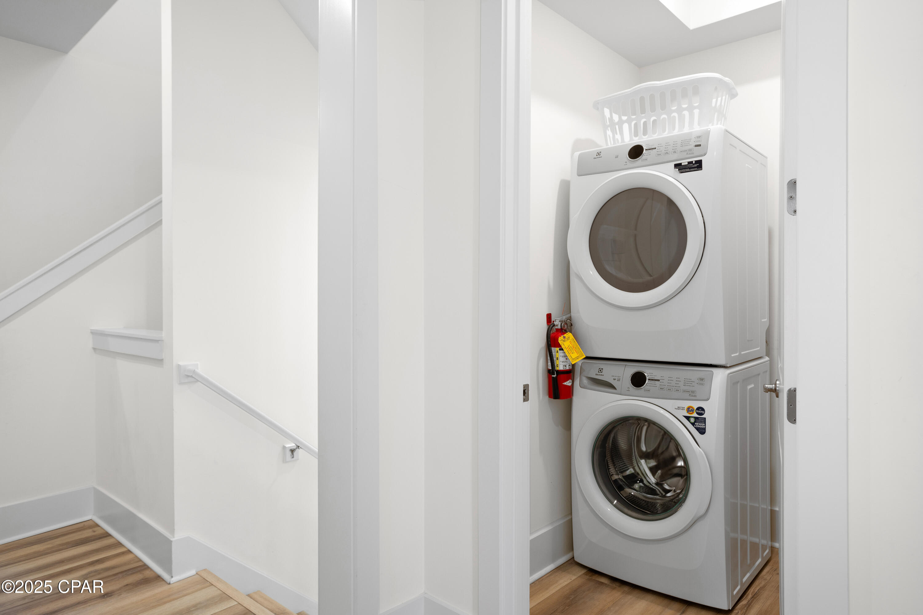 Image 48 For 13649 Front Beach Road