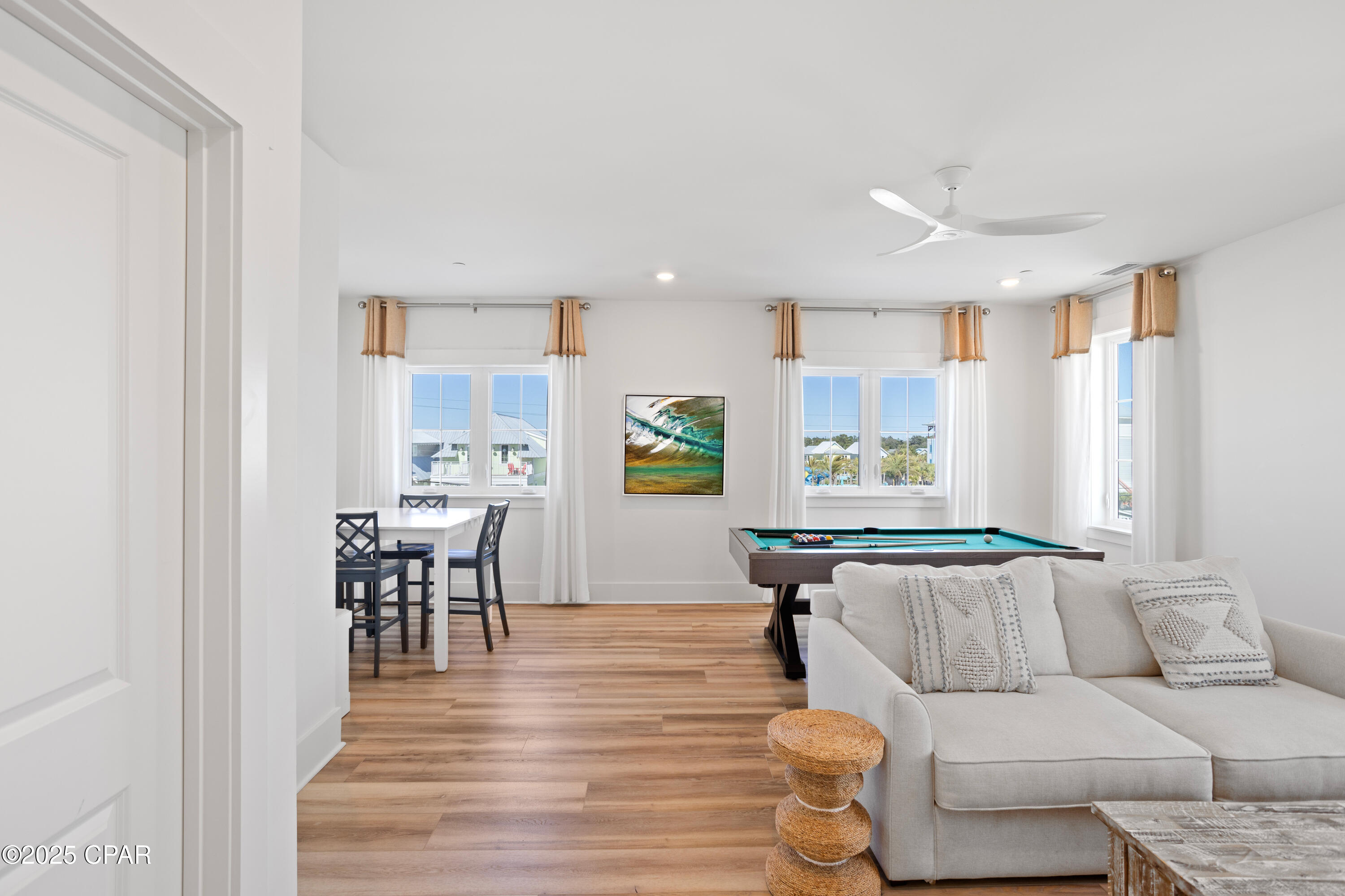 Image 51 For 13649 Front Beach Road