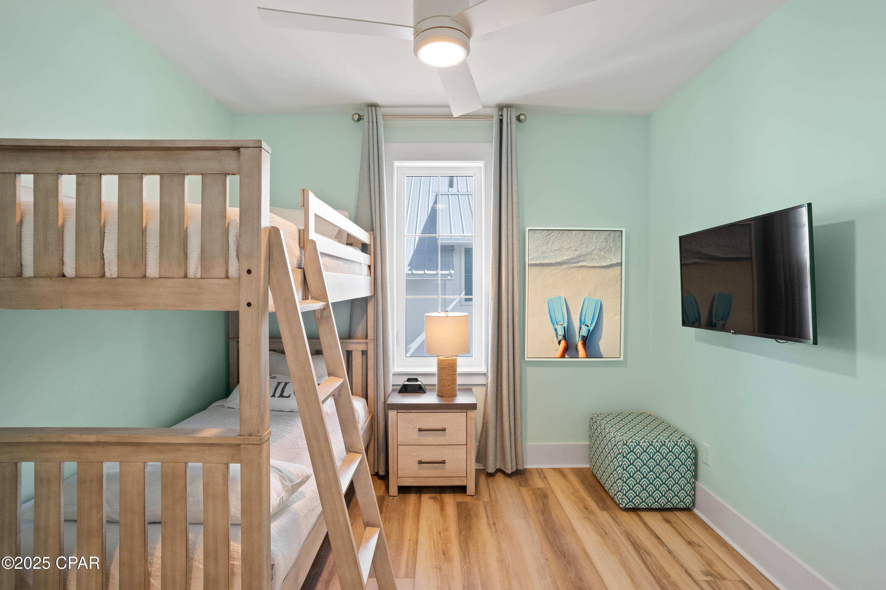 Image 52 For 13649 Front Beach Road