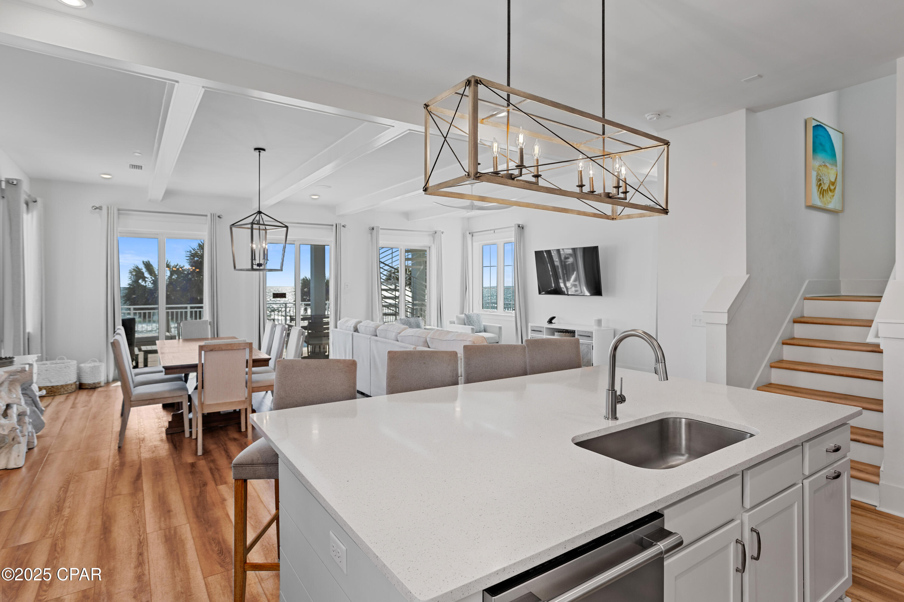 Listing photo id 64 for 13649 Front Beach Road